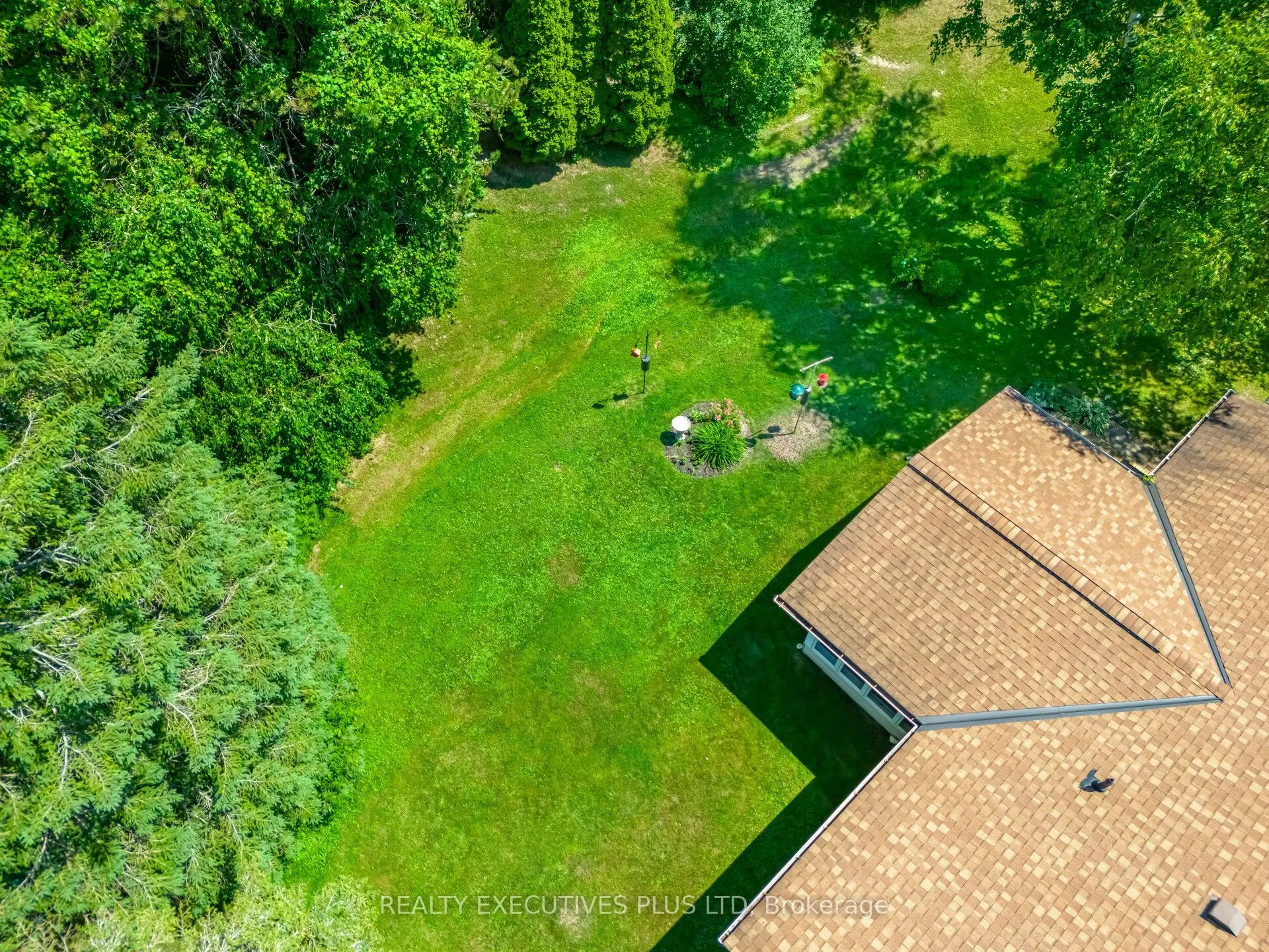 3 Pineview Court