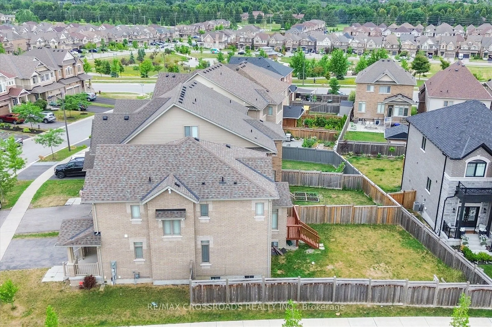 2 Parker Lane