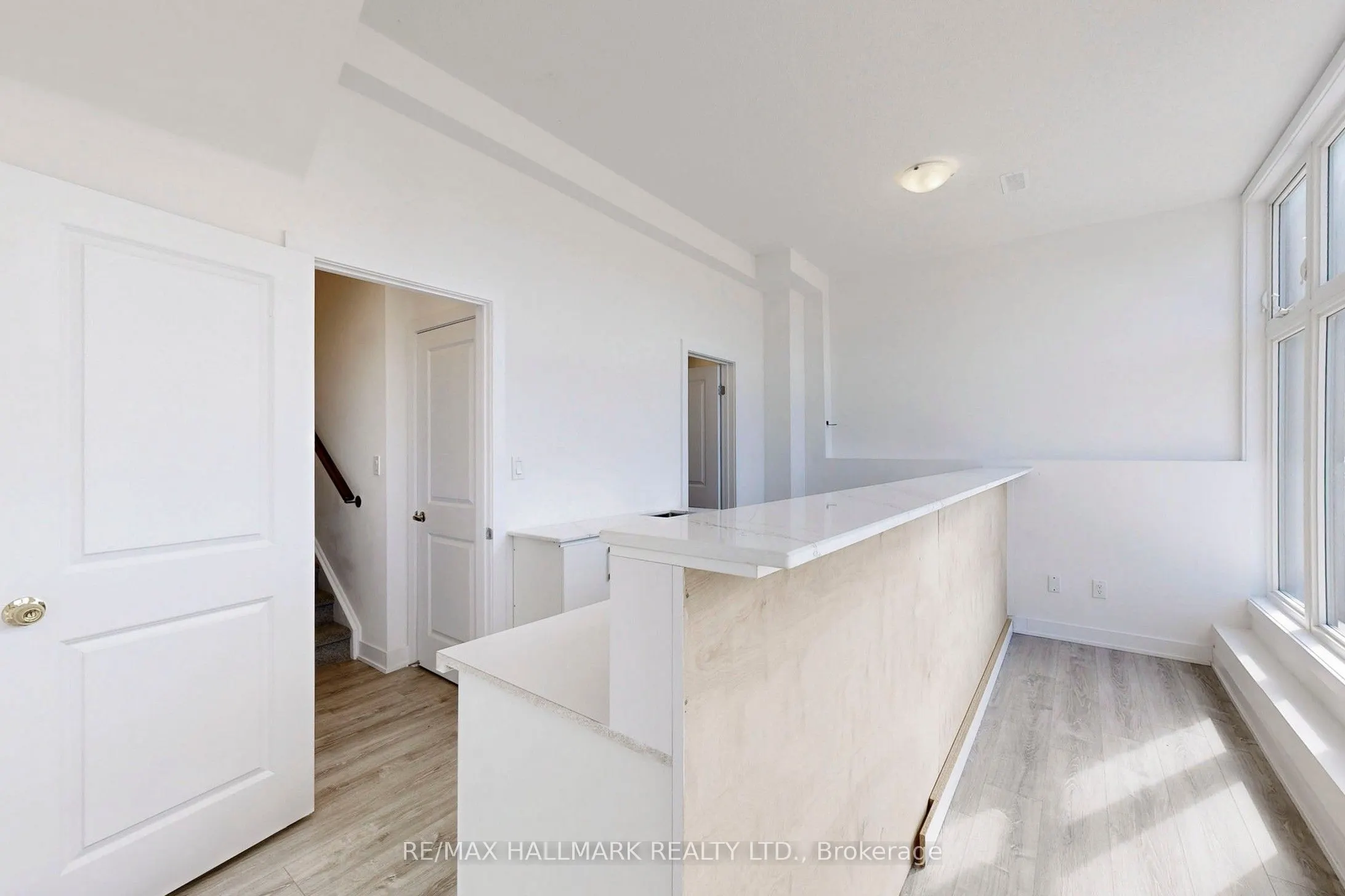 5436 Main Street