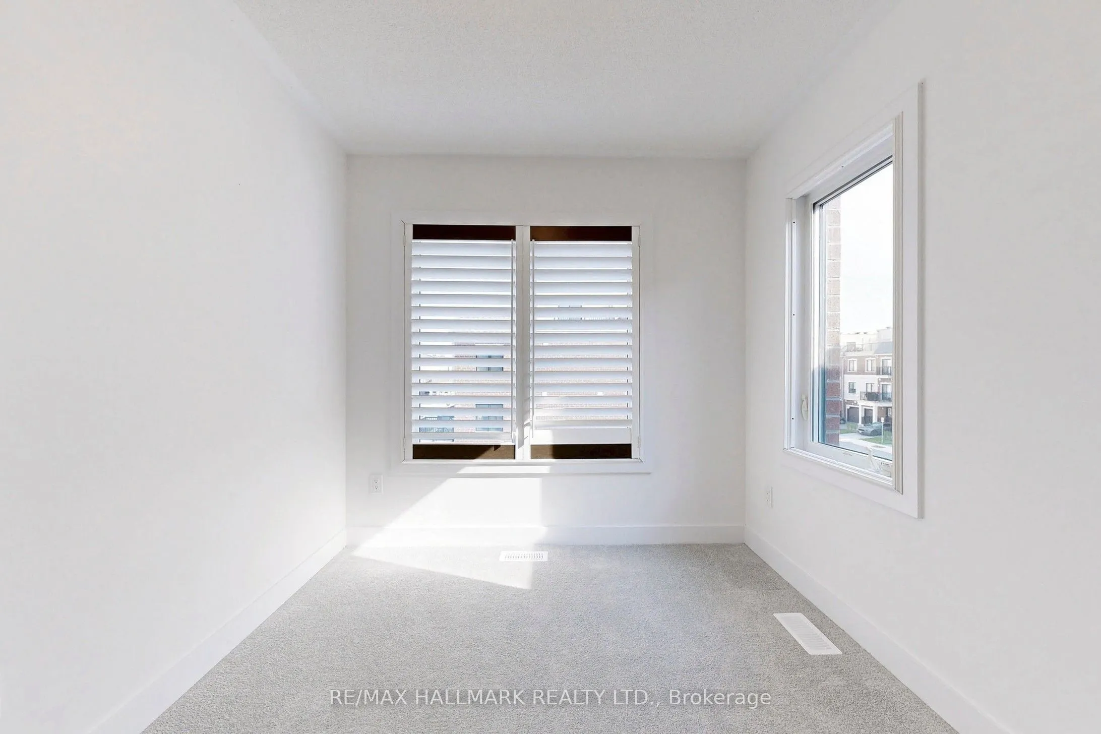 5436 Main Street