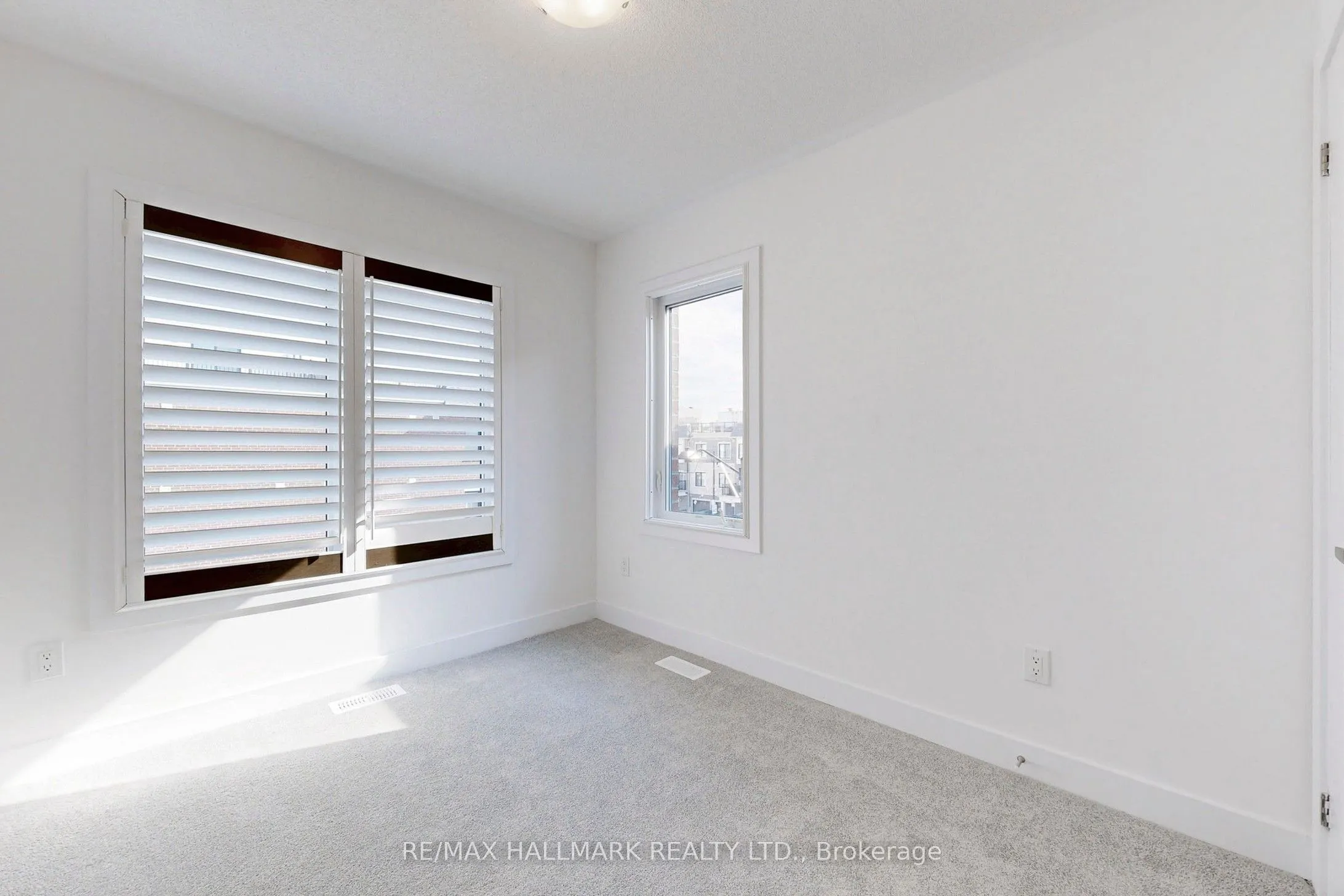 5436 Main Street