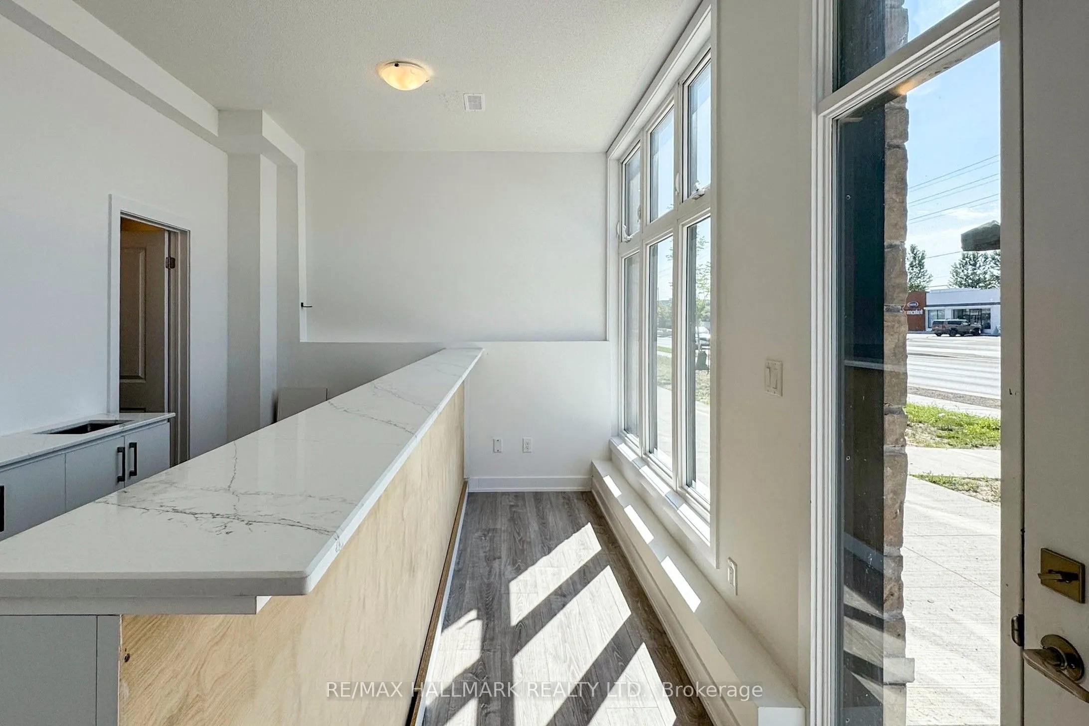 5436 Main Street