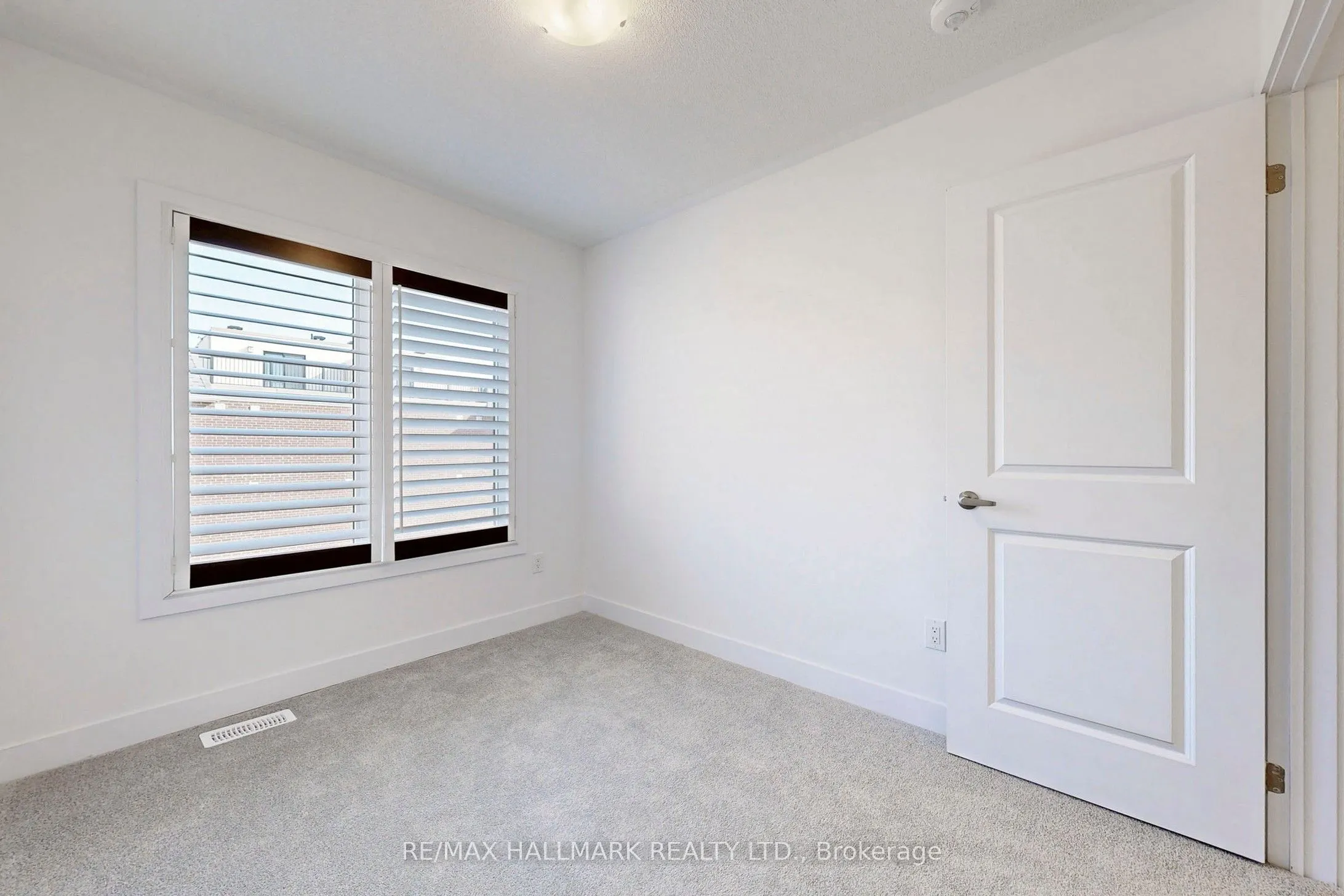 5436 Main Street
