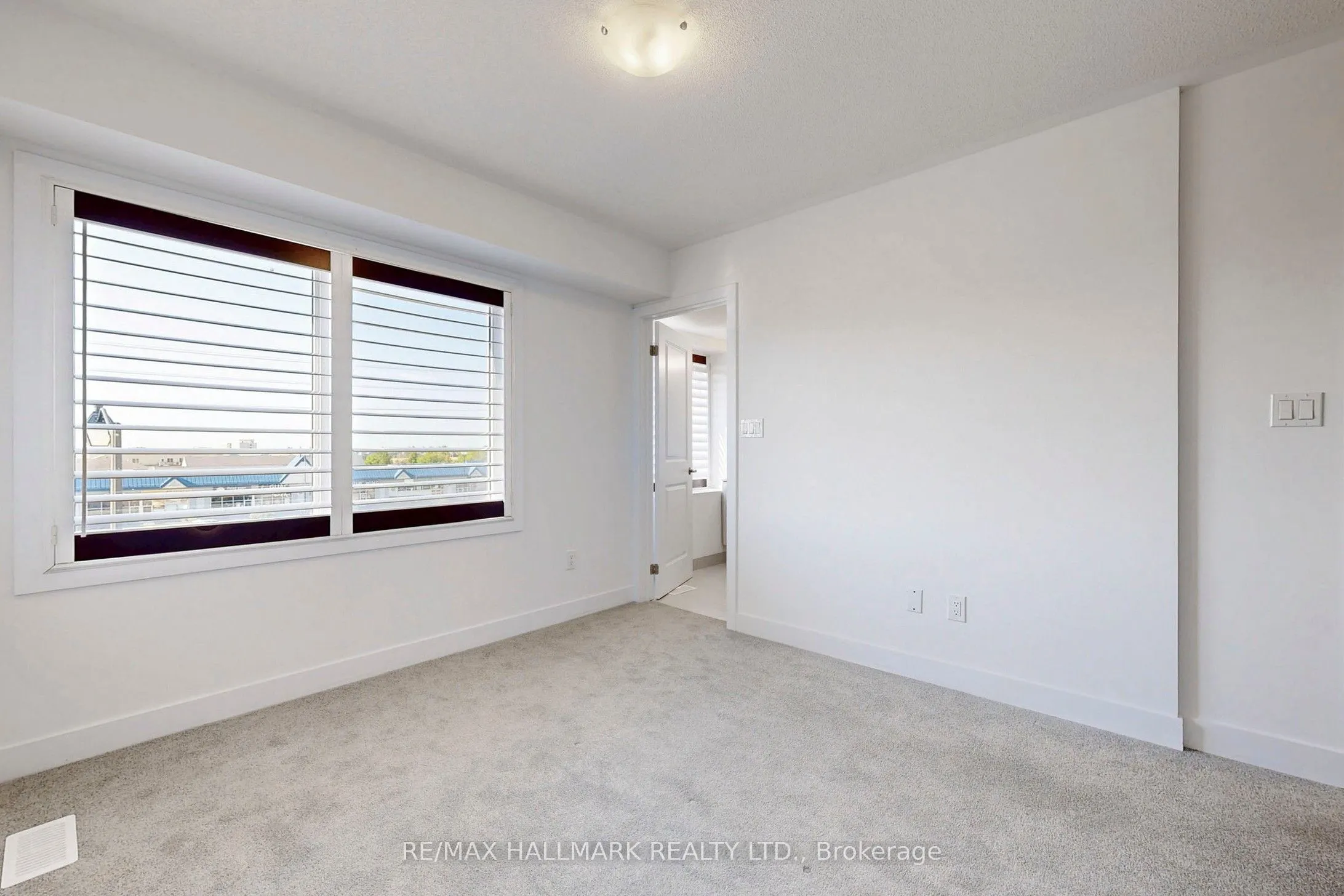 5436 Main Street