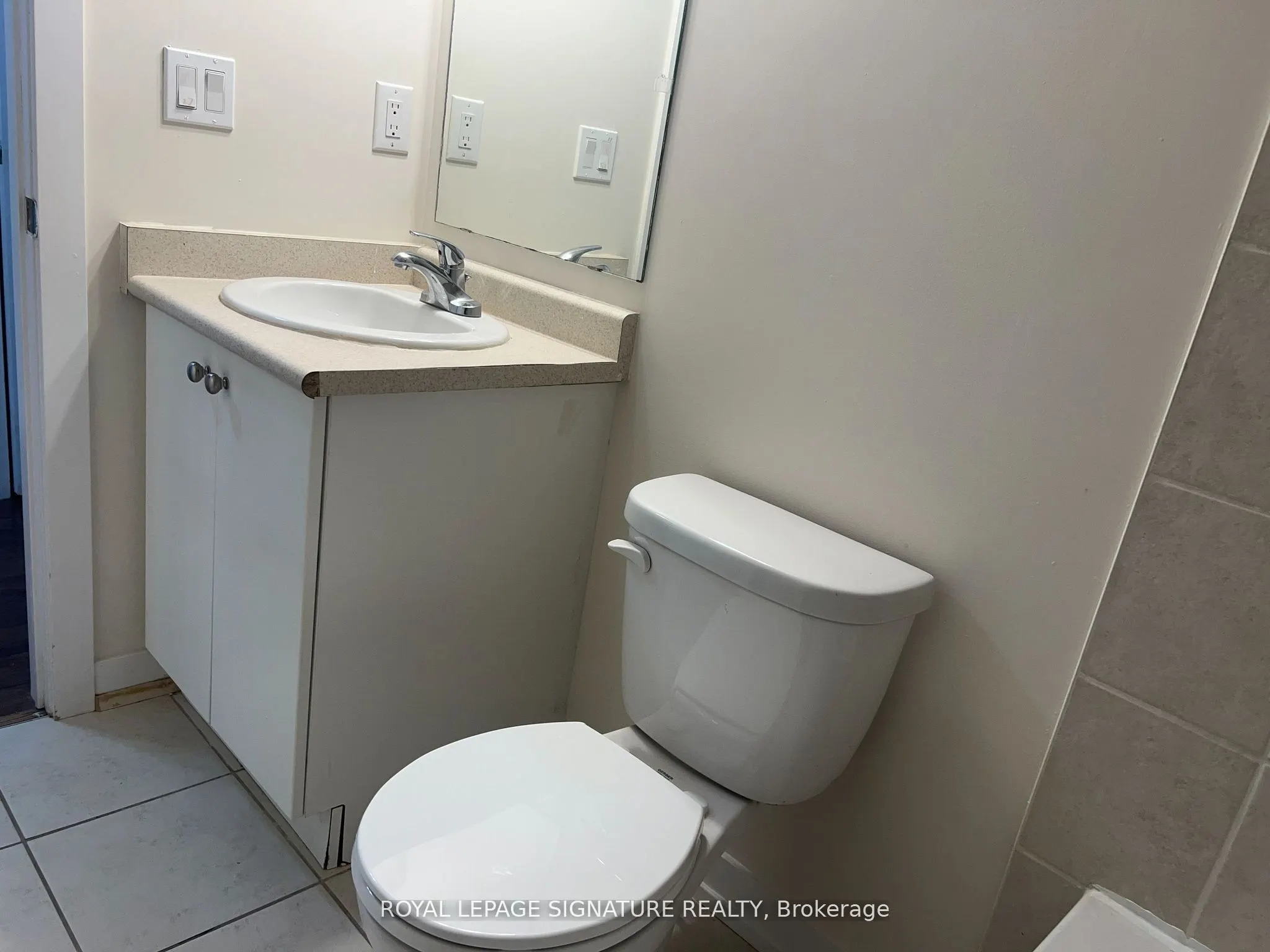 20 Dunsheath Way, #322