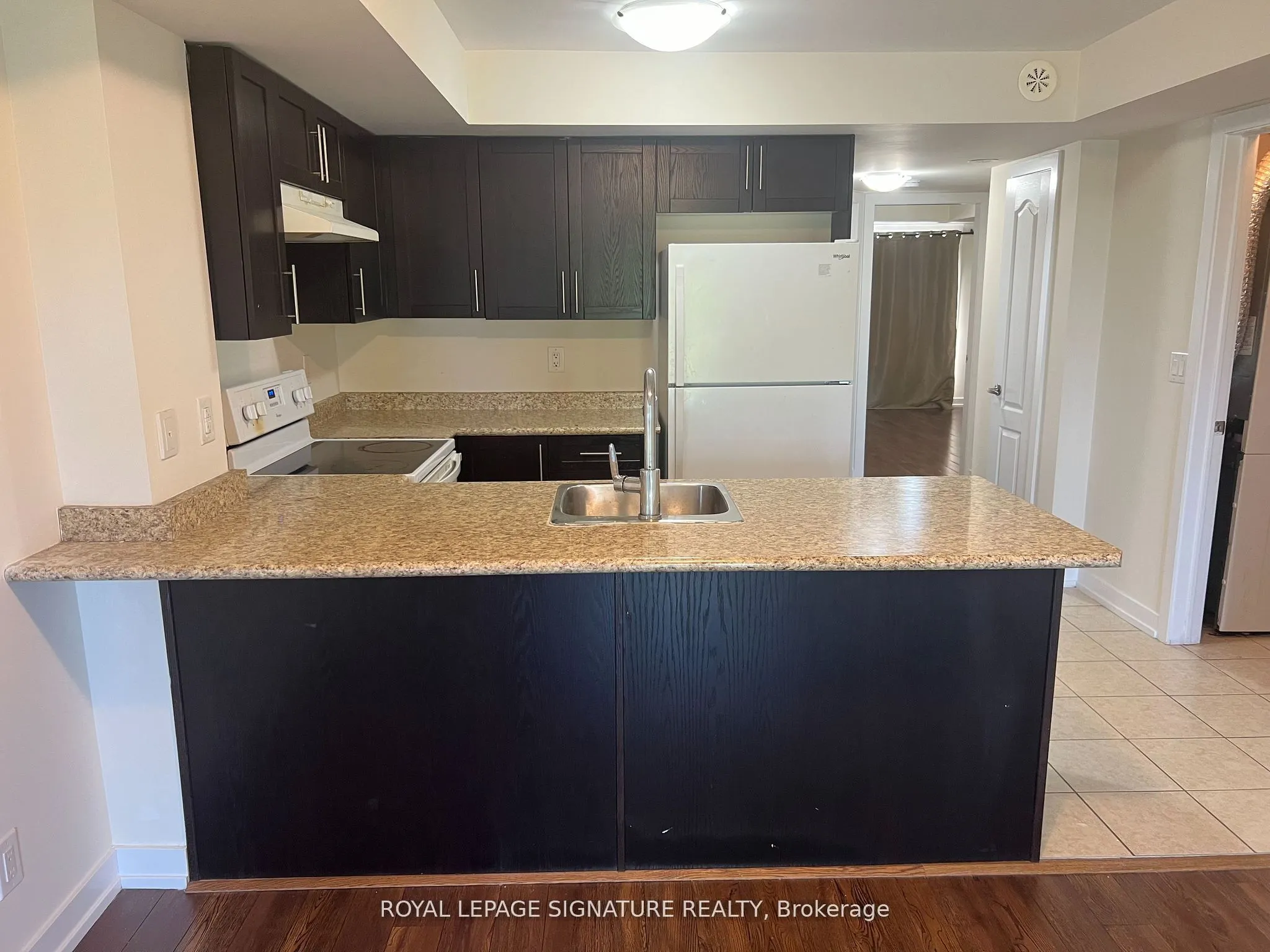 20 Dunsheath Way, #322