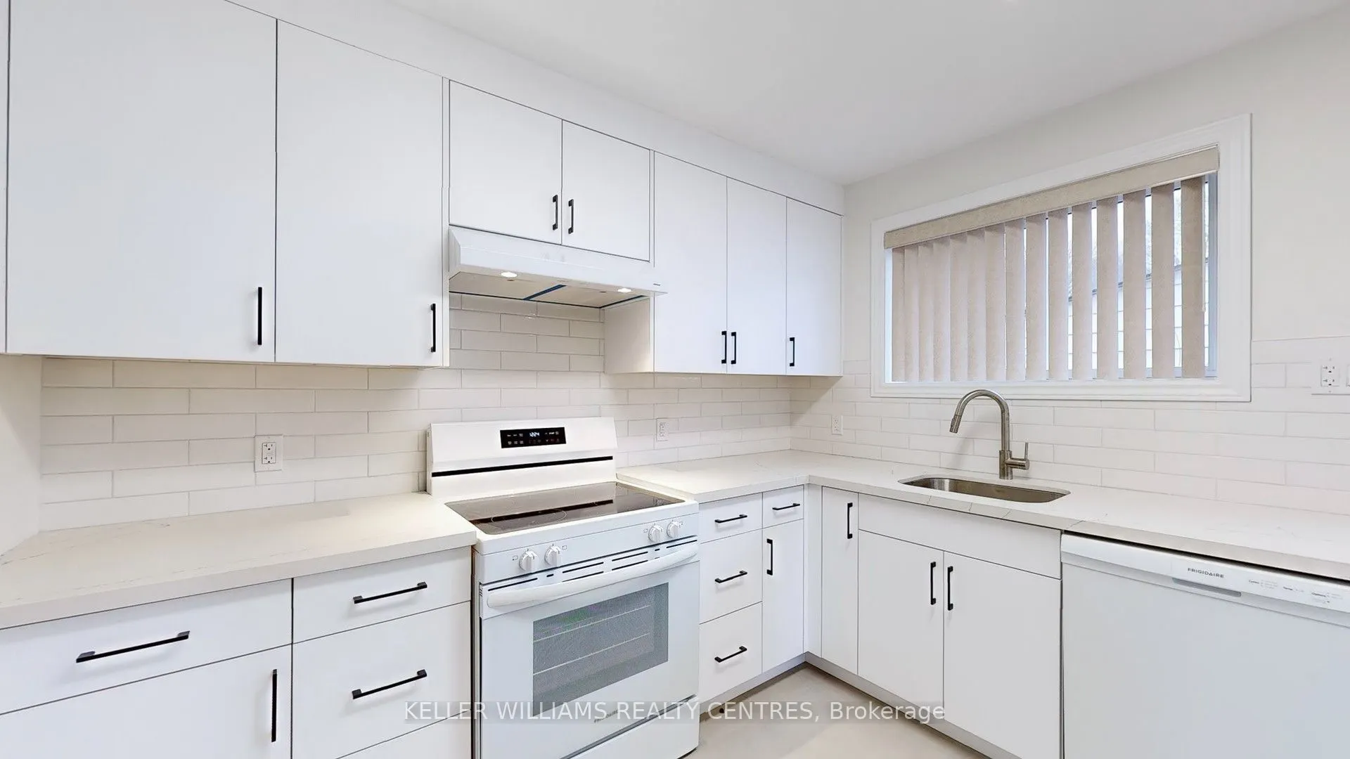 14 Algonquin Crescent