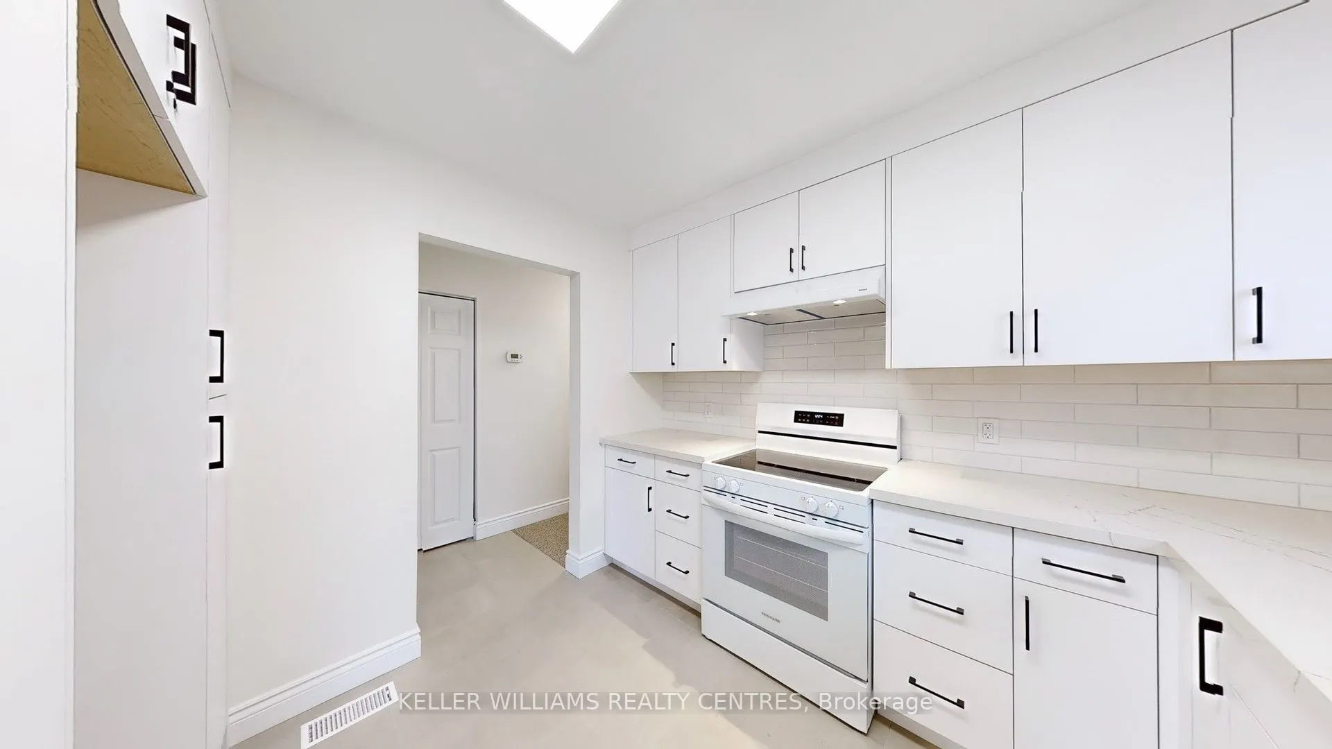 14 Algonquin Crescent