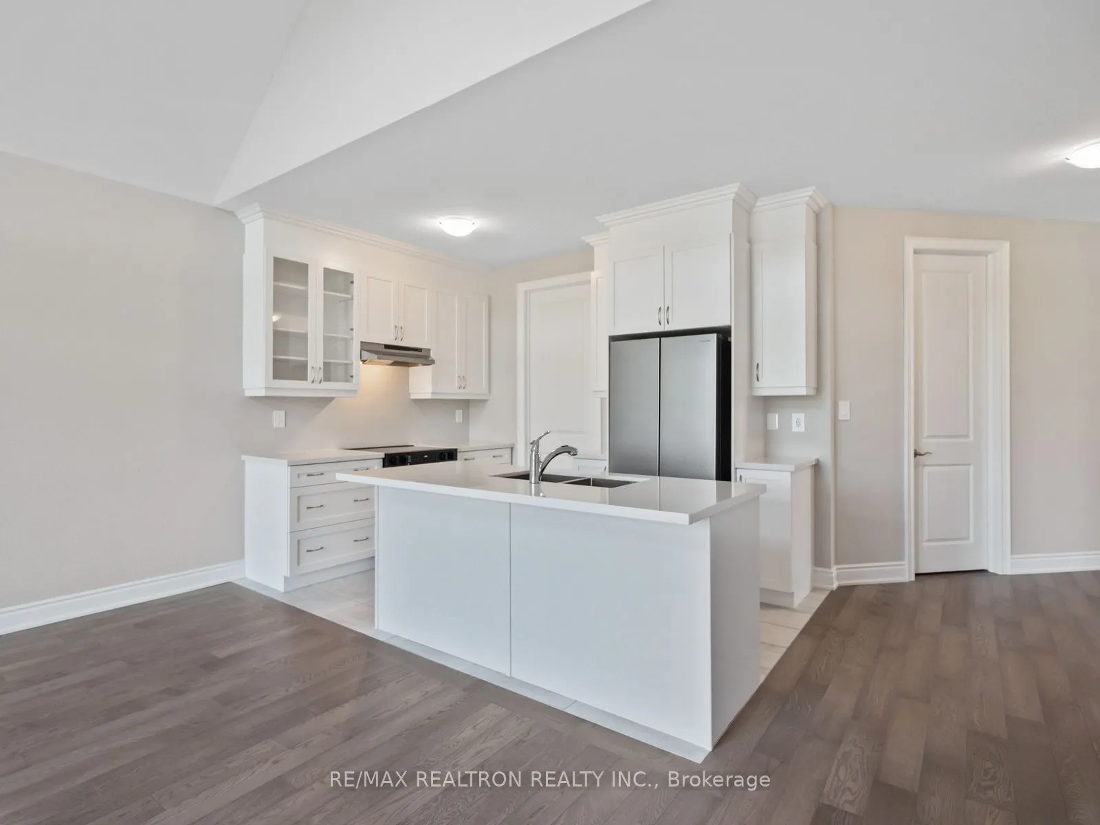 43 Palmira Drive