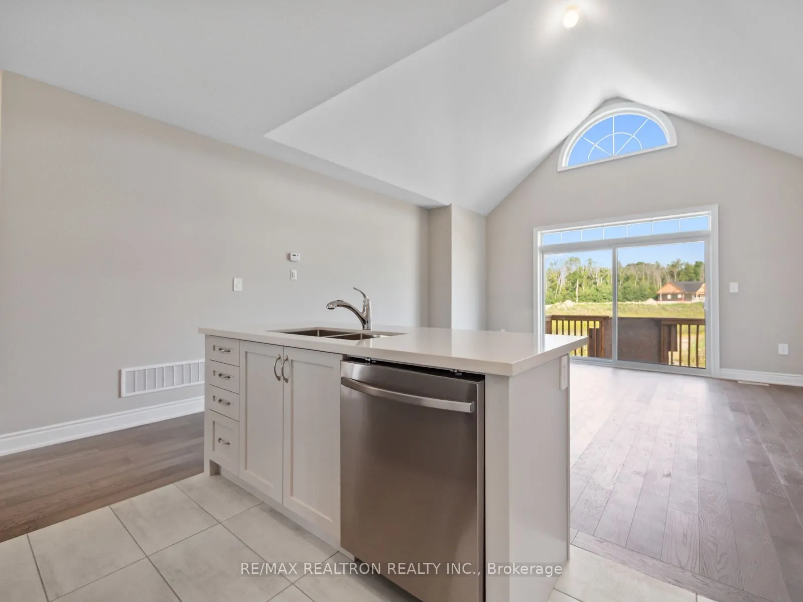 43 Palmira Drive