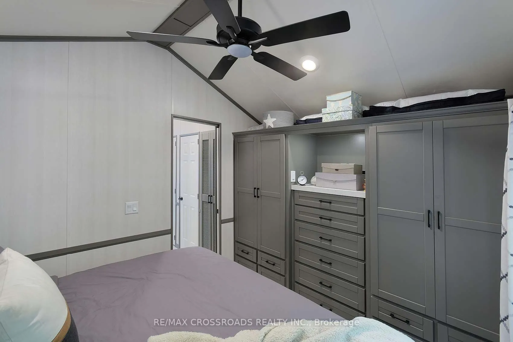 15014 Ninth Line,Spruce 40