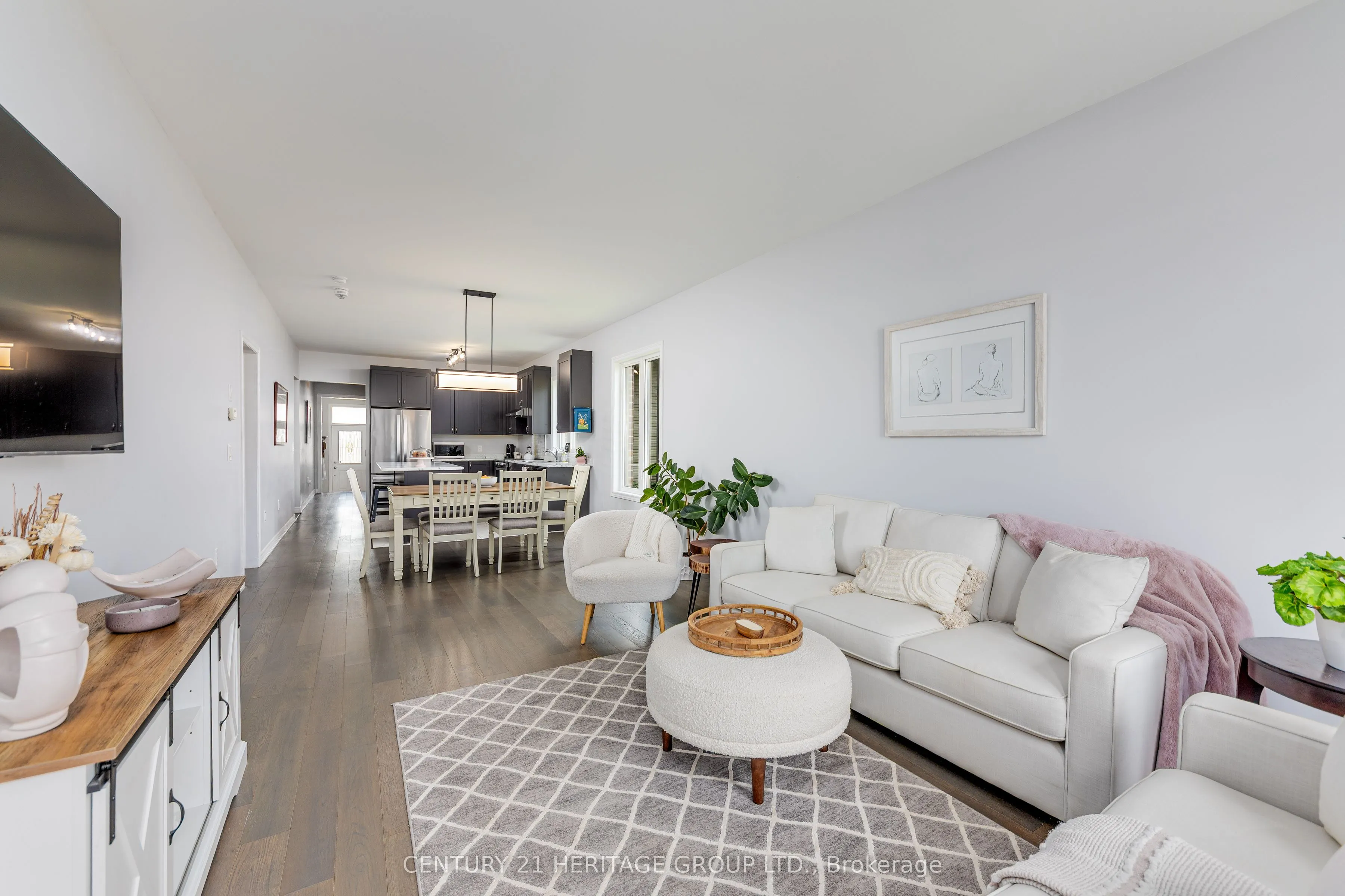 61 Kingsmere Crescent