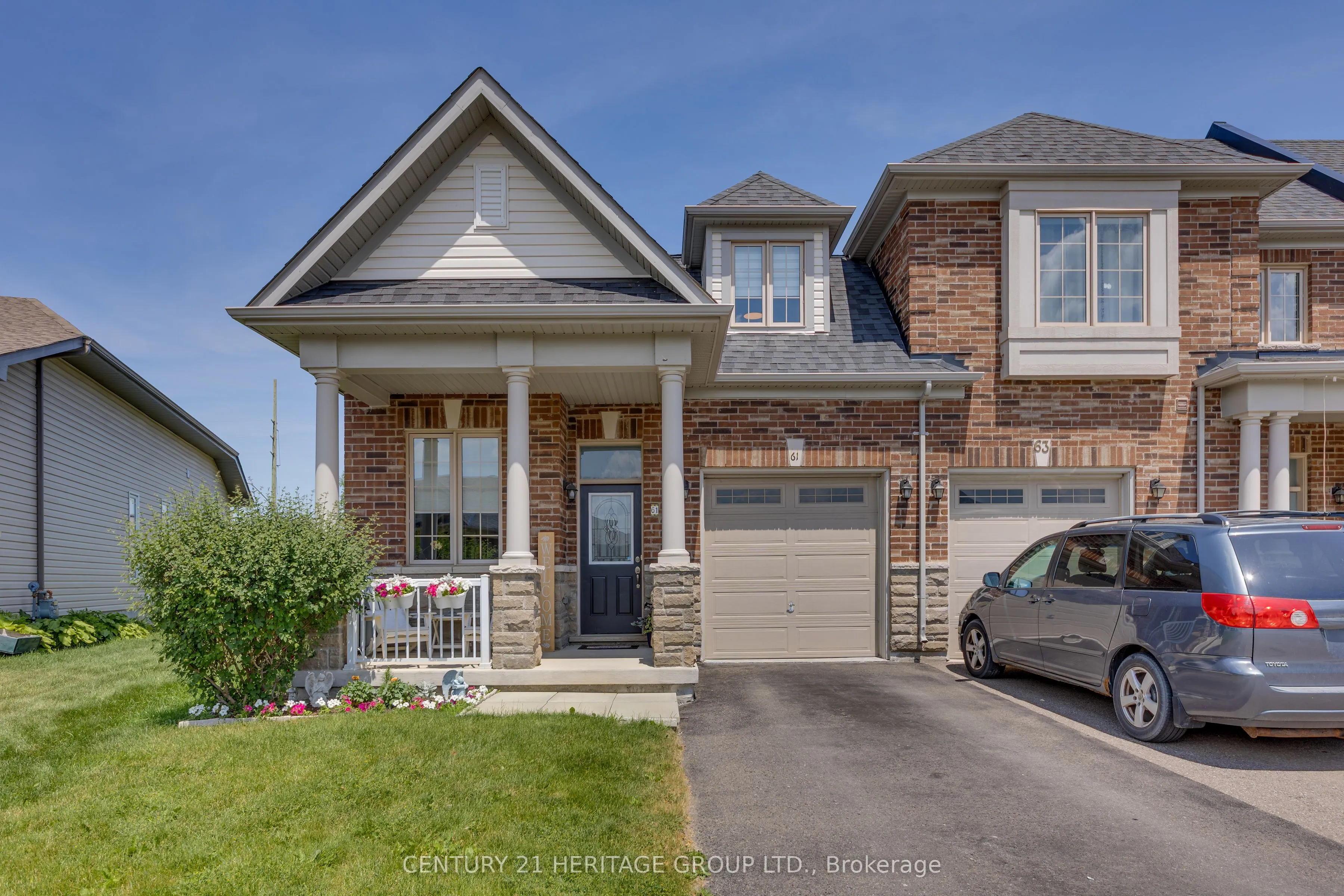 61 Kingsmere Crescent