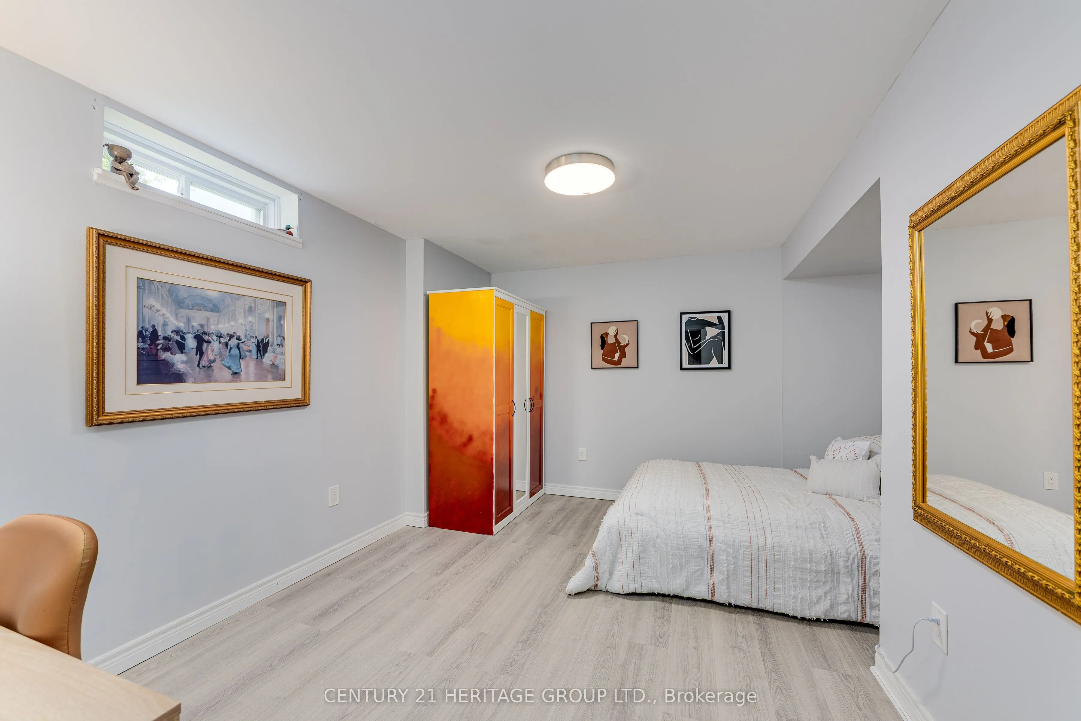 61 Kingsmere Crescent