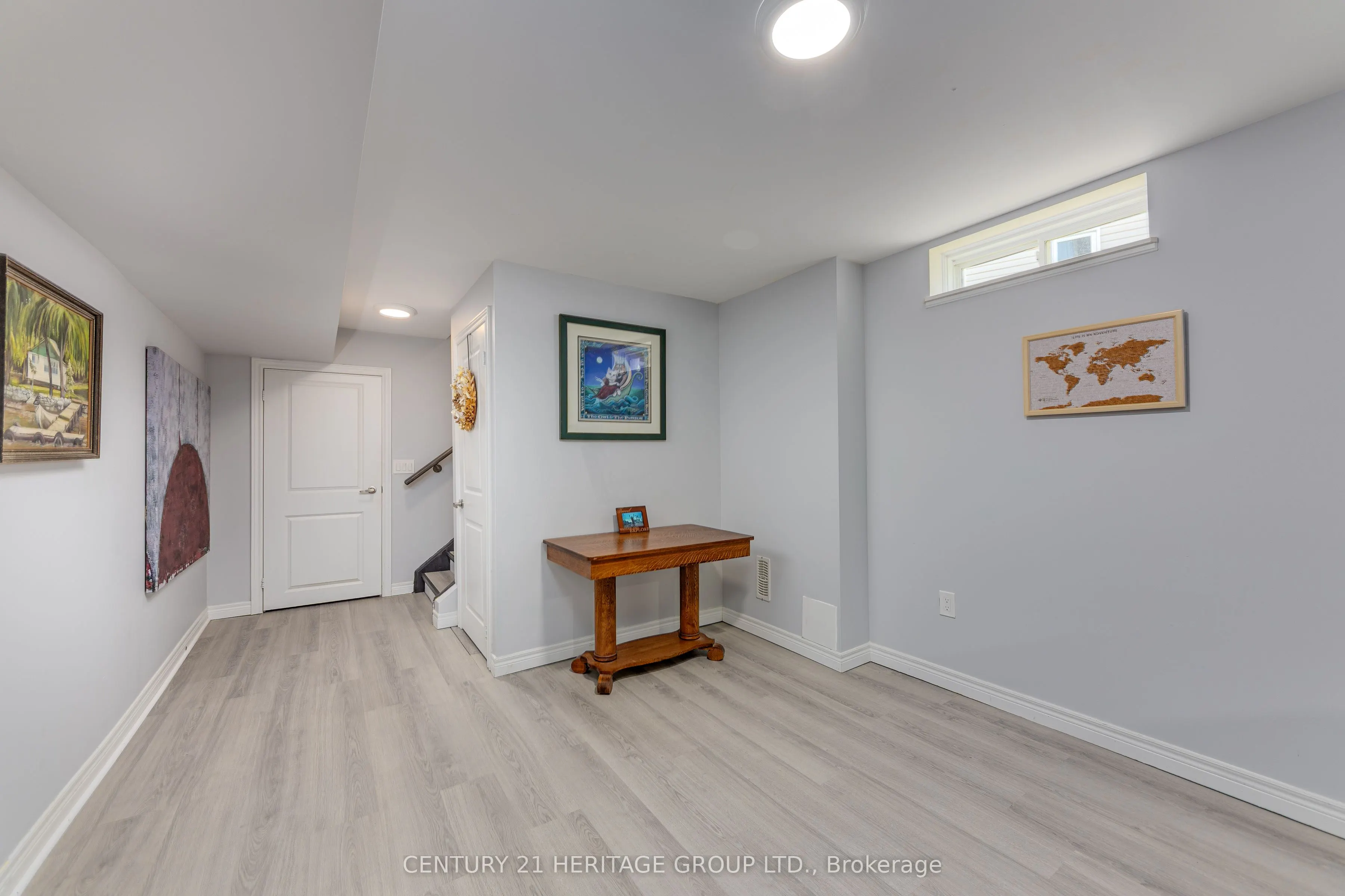 61 Kingsmere Crescent
