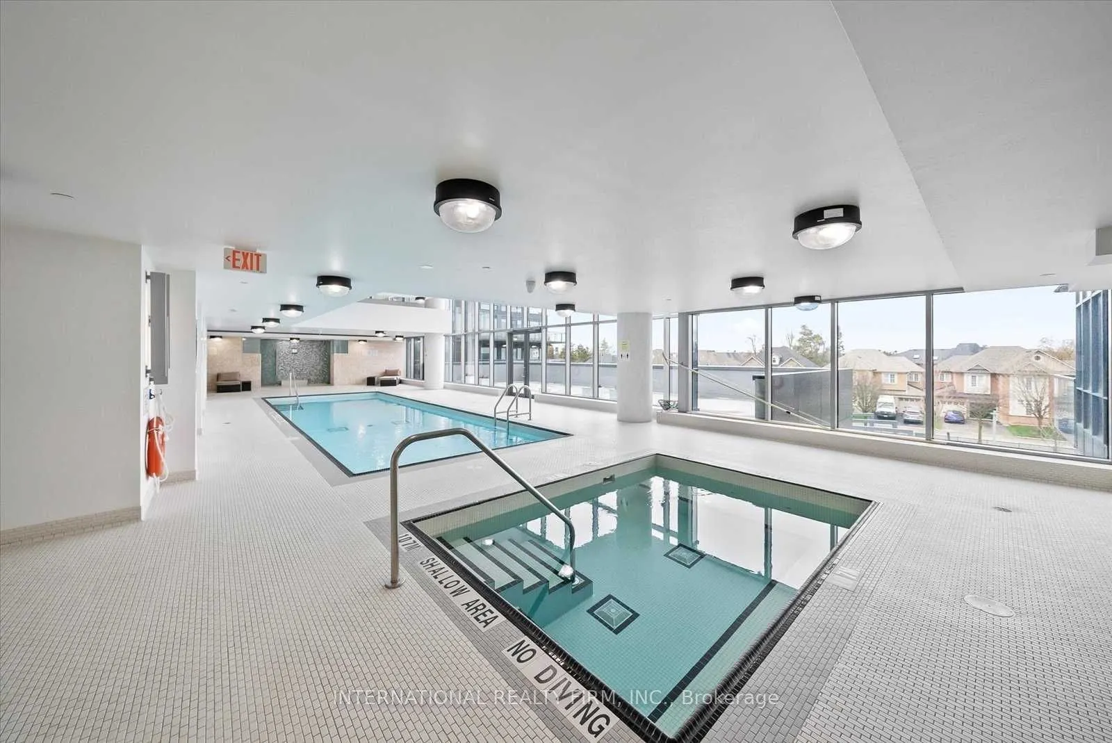 9090 Yonge Street, #606B