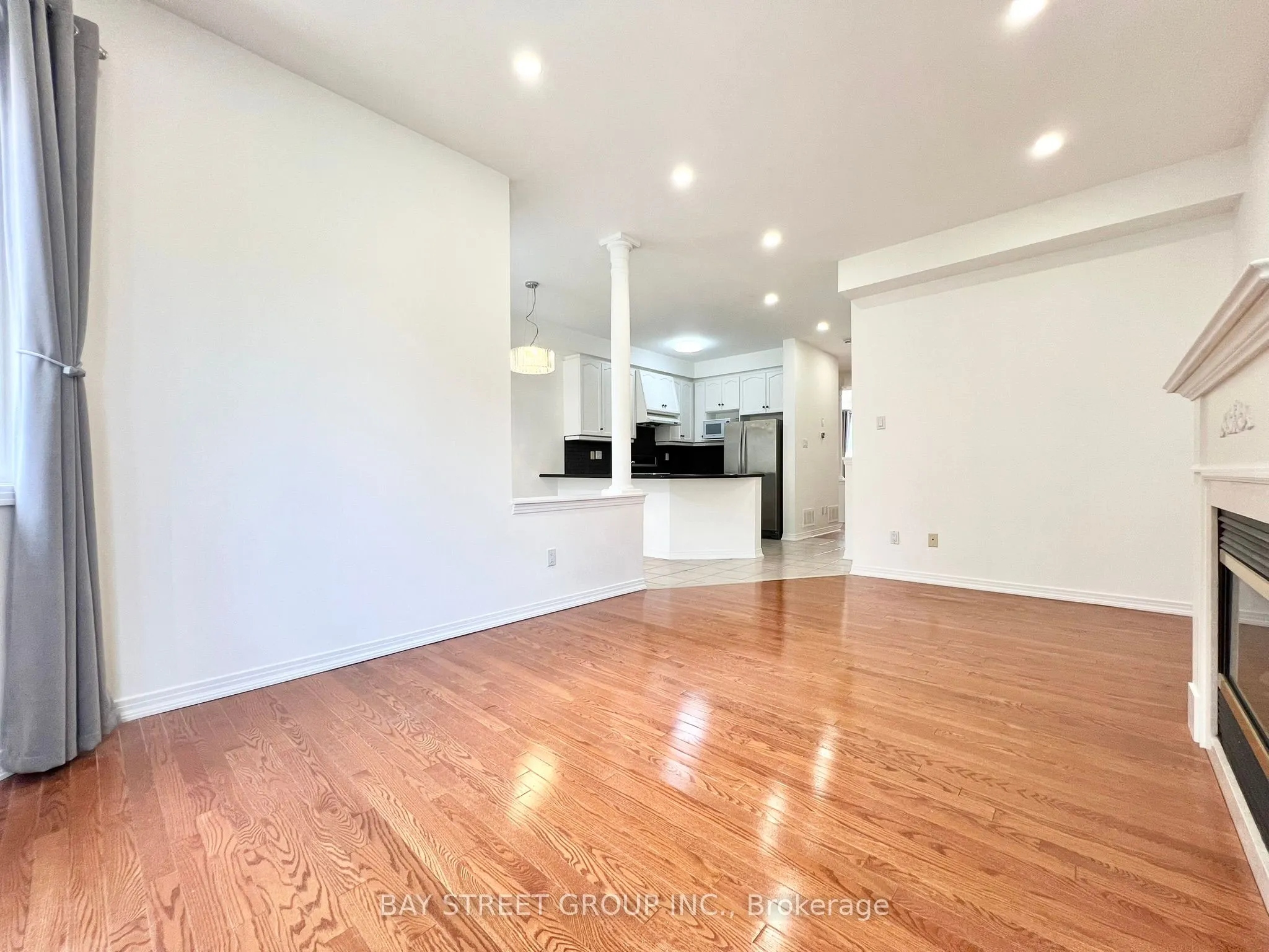 26 Whitford Road