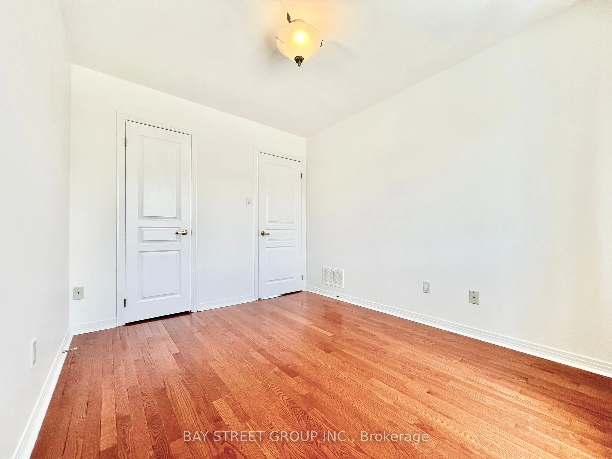 26 Whitford Road