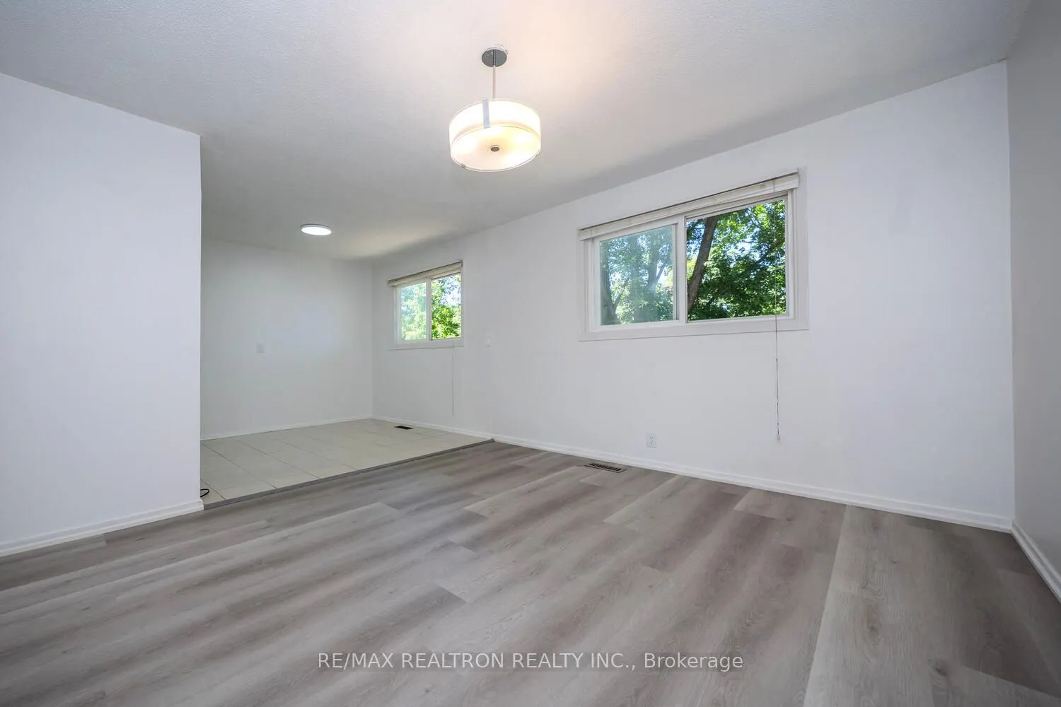 50 Dana Crescent
