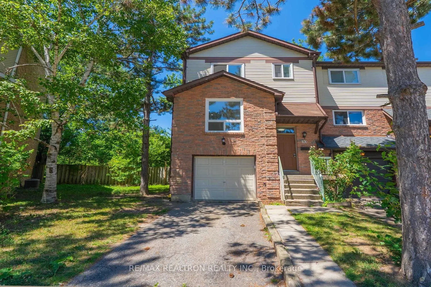 50 Dana Crescent