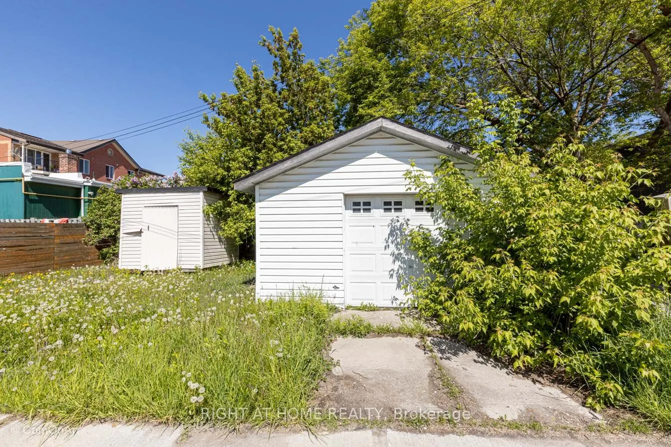 85 High Street E