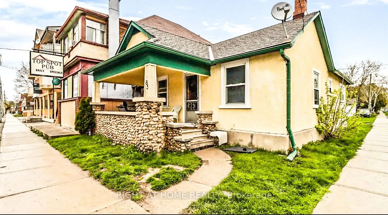 85 High Street E