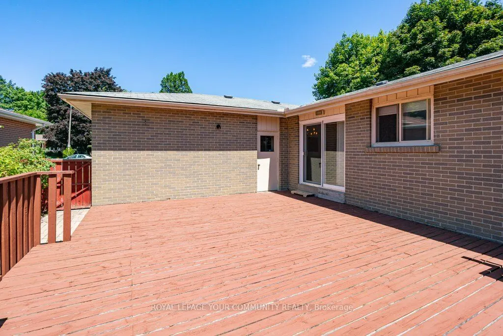 15 Stornoway Crescent