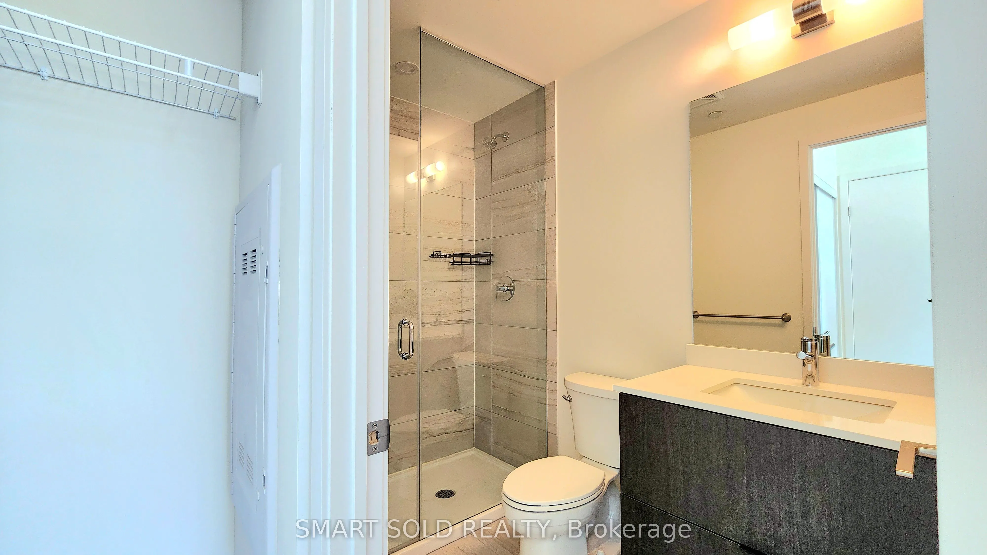 6 David Eyer Road, #107