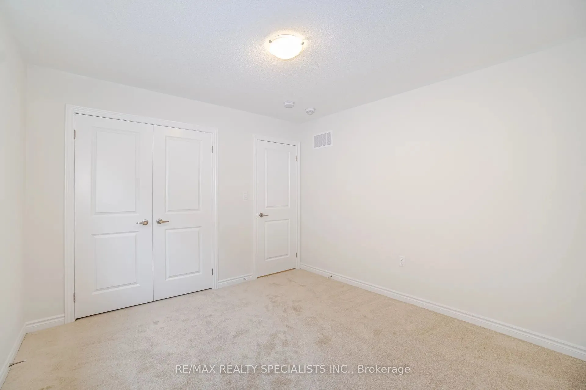 1503 Prentice Road W
