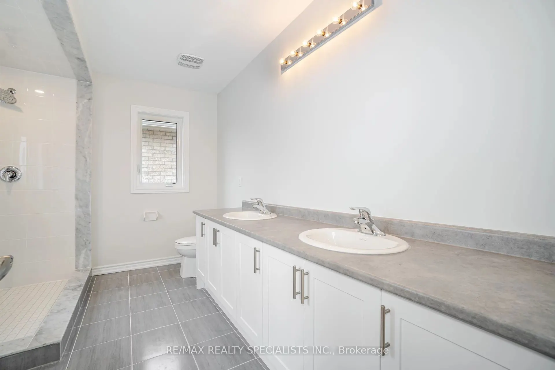 1503 Prentice Road W