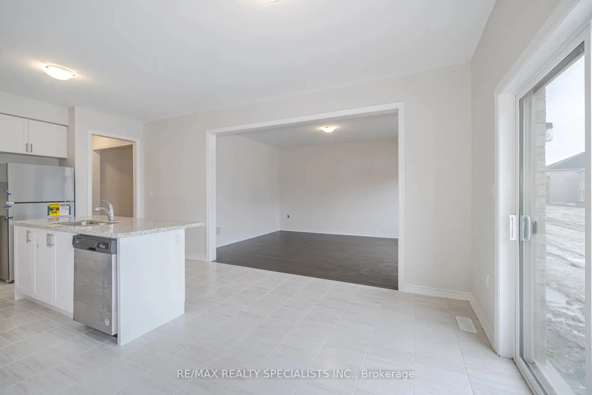 1503 Prentice Road W