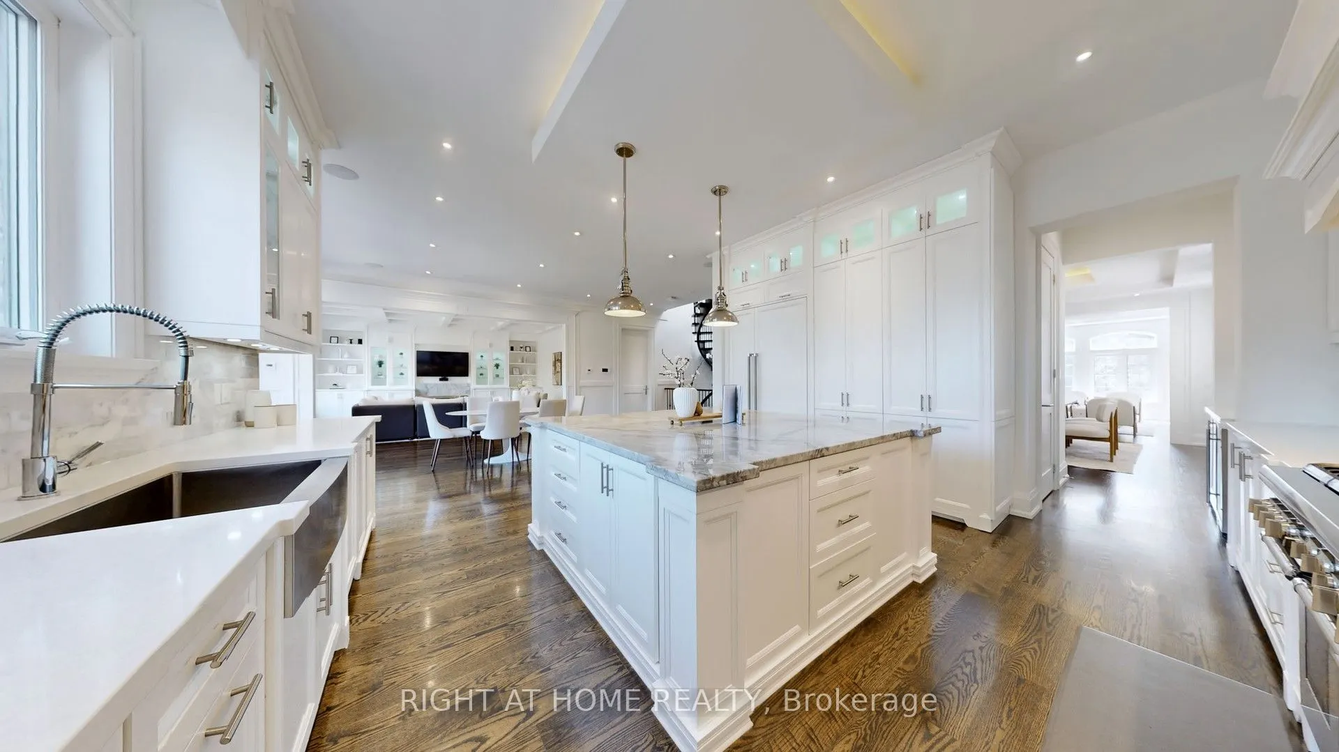 82 Sandbanks Drive