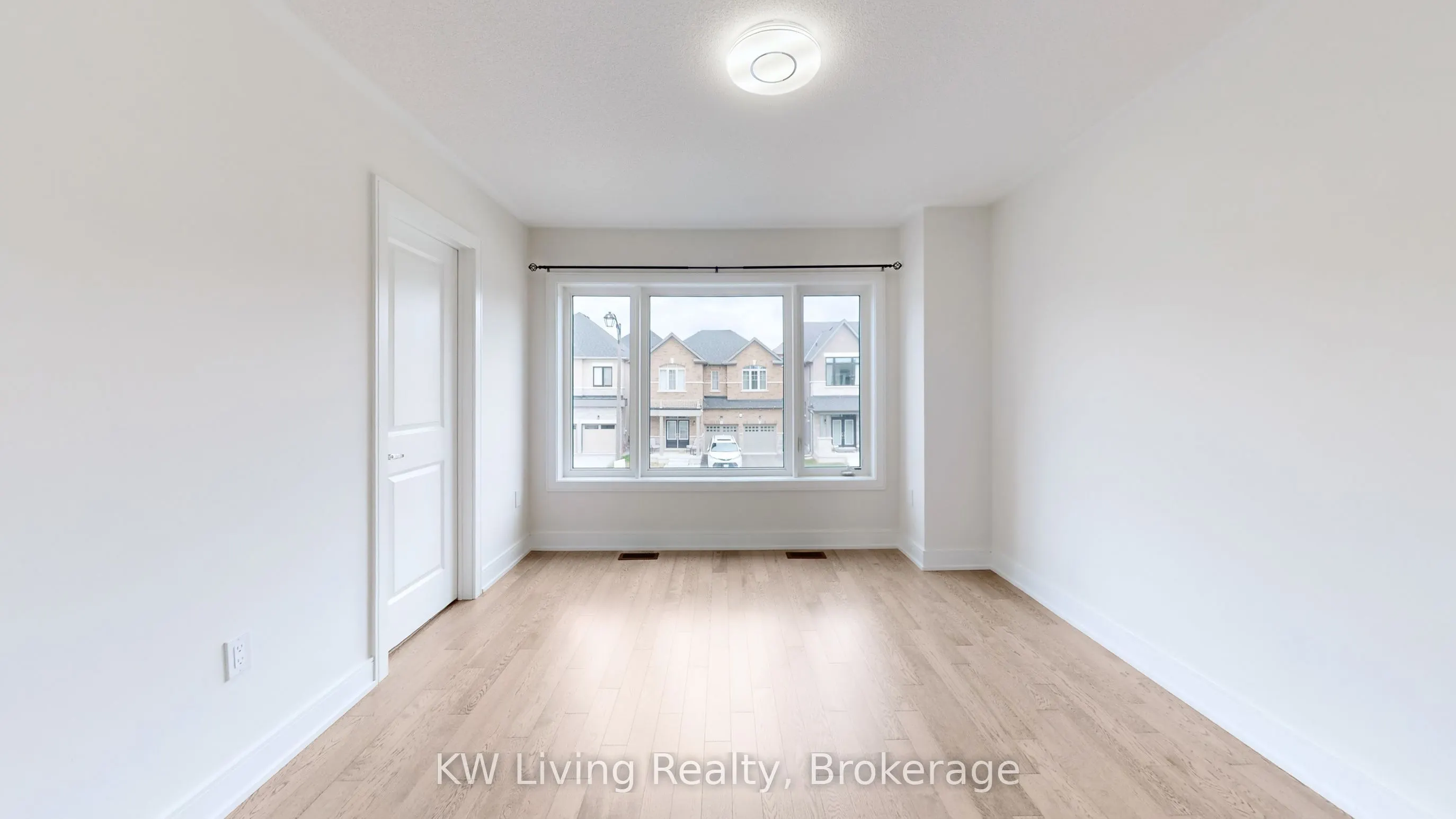 37 Kenneth Rogers Crescent