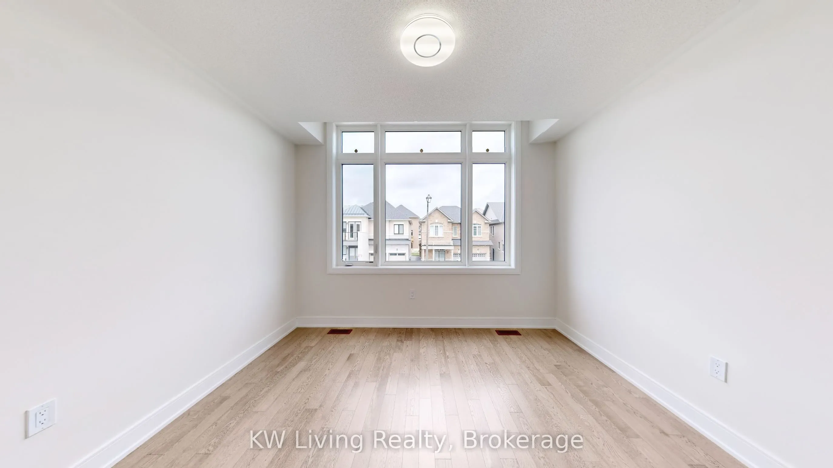 37 Kenneth Rogers Crescent