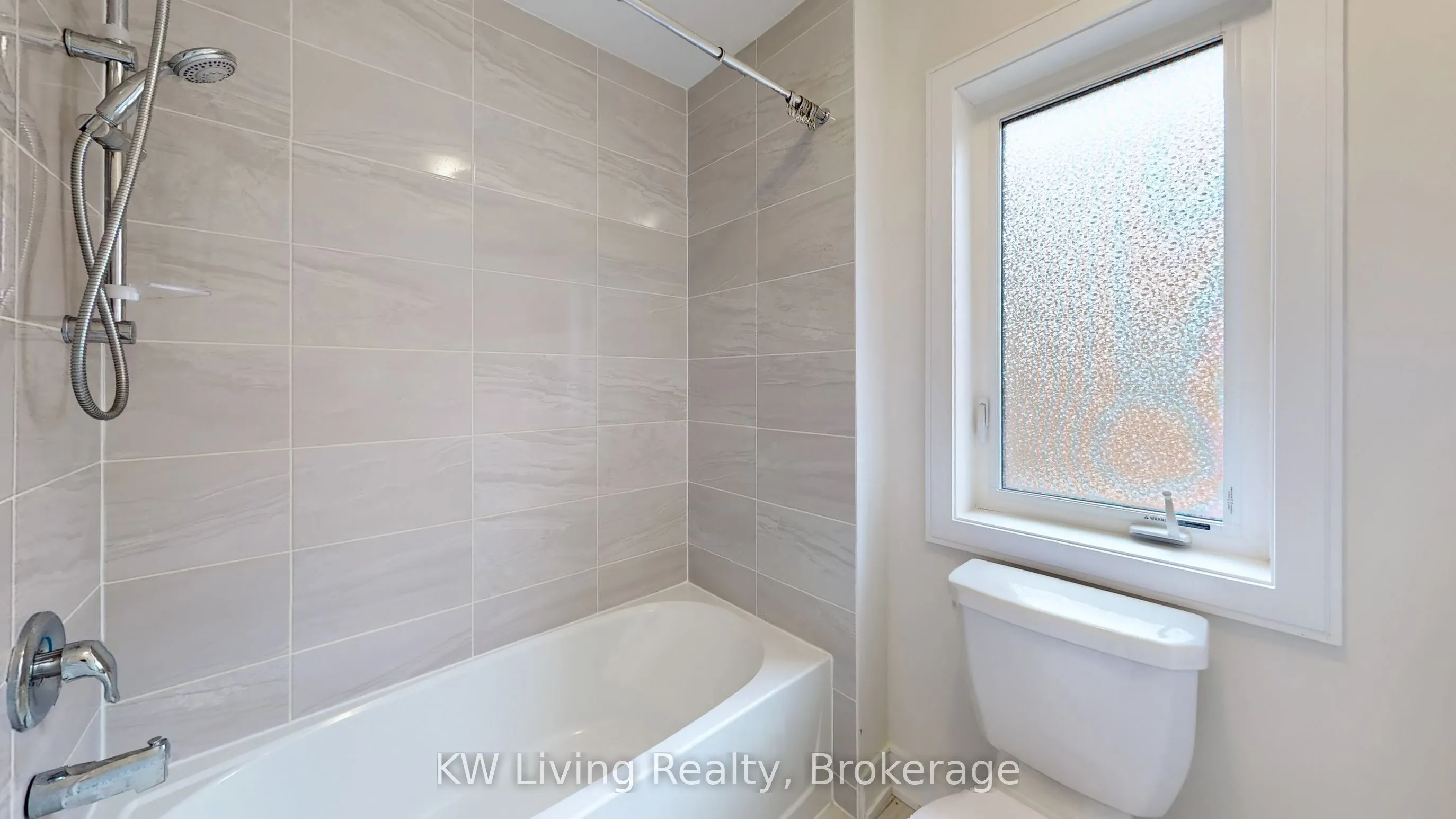 37 Kenneth Rogers Crescent