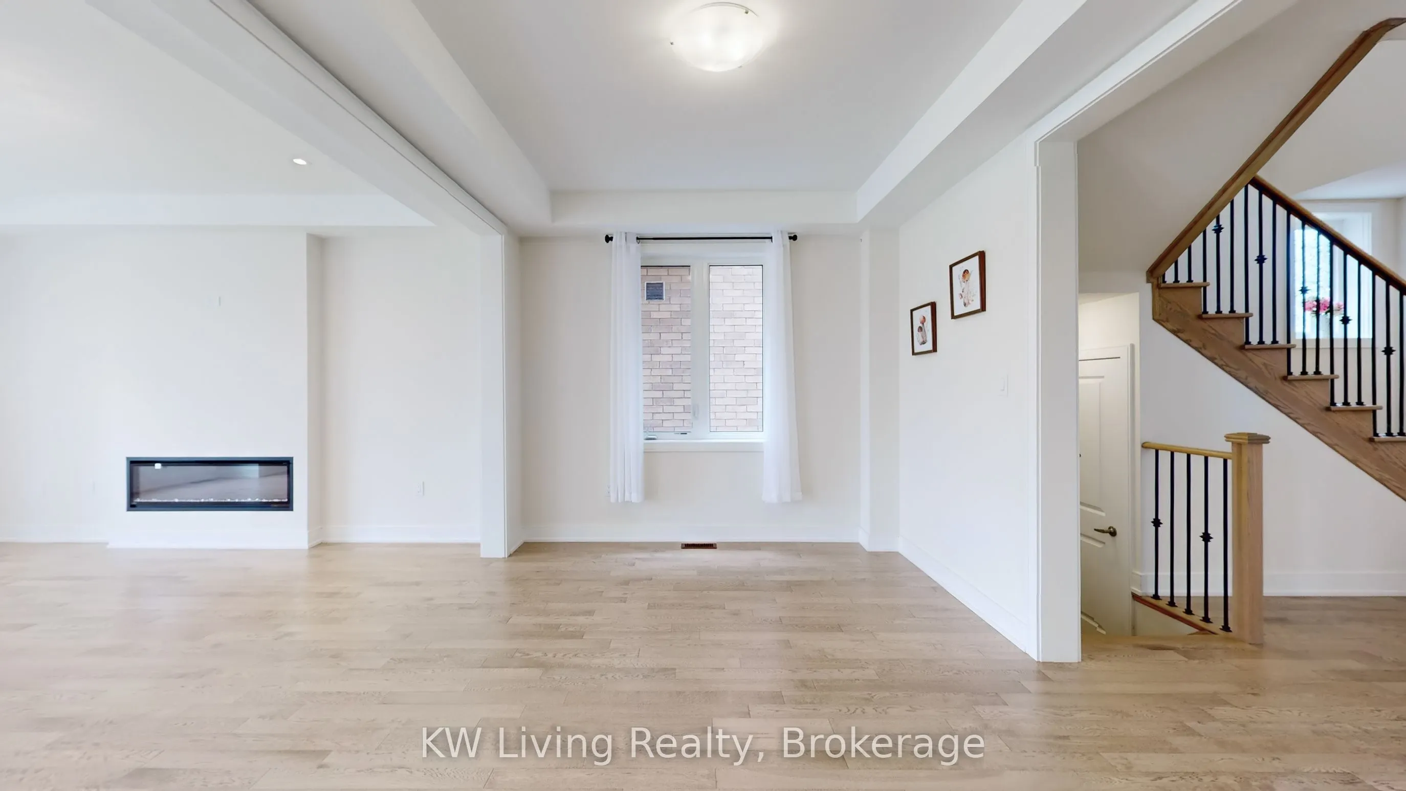 37 Kenneth Rogers Crescent