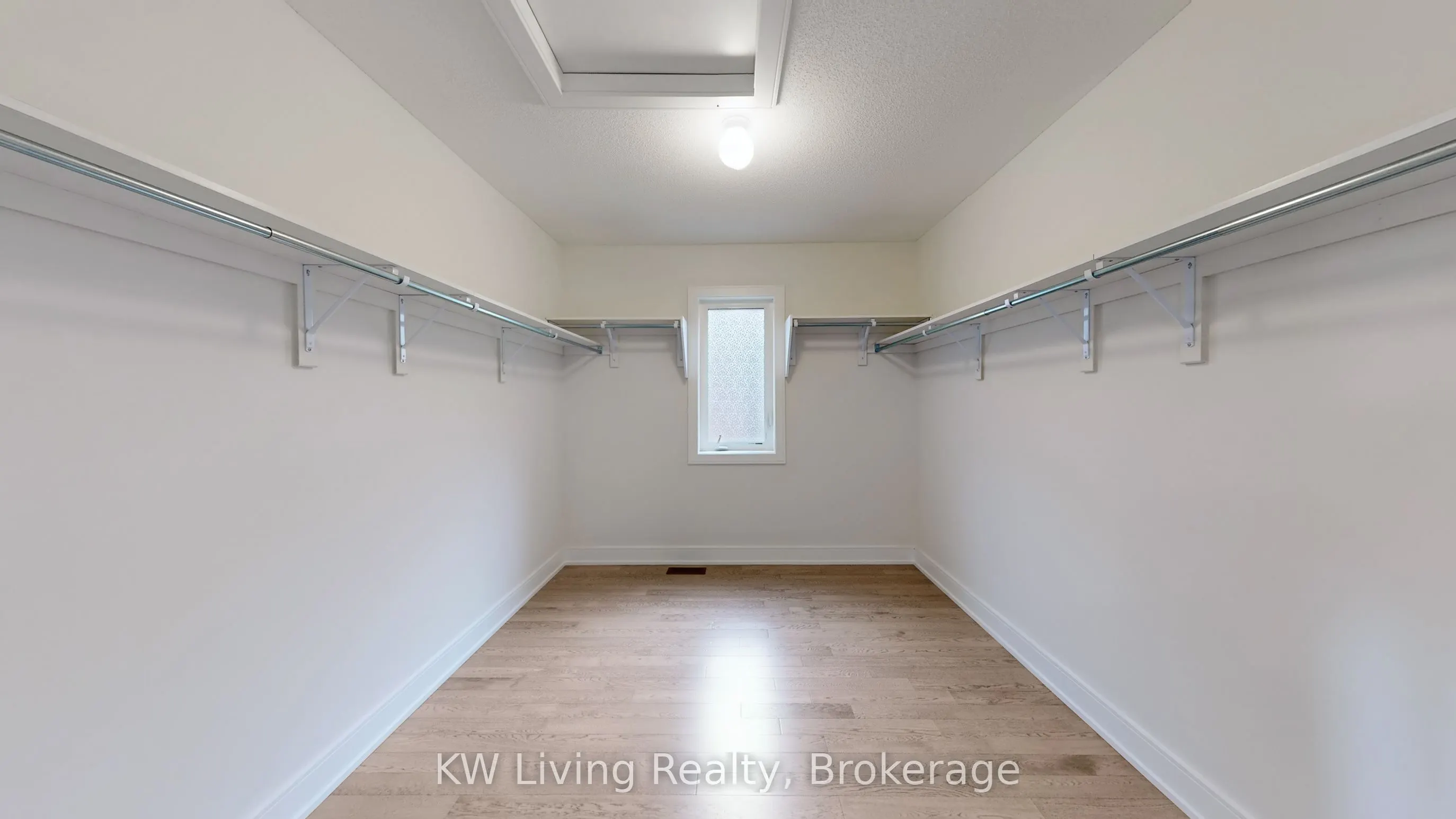 37 Kenneth Rogers Crescent