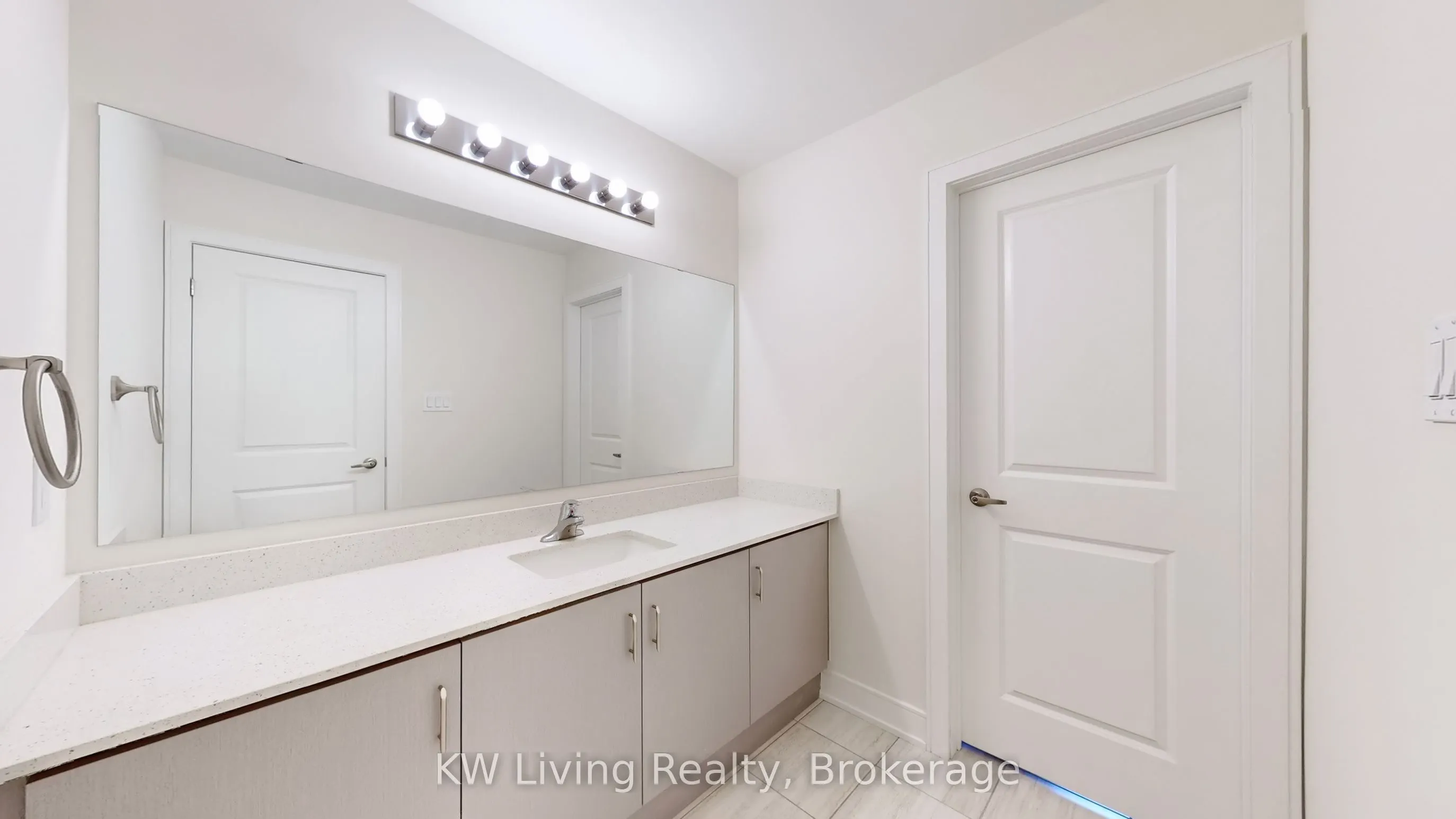 37 Kenneth Rogers Crescent