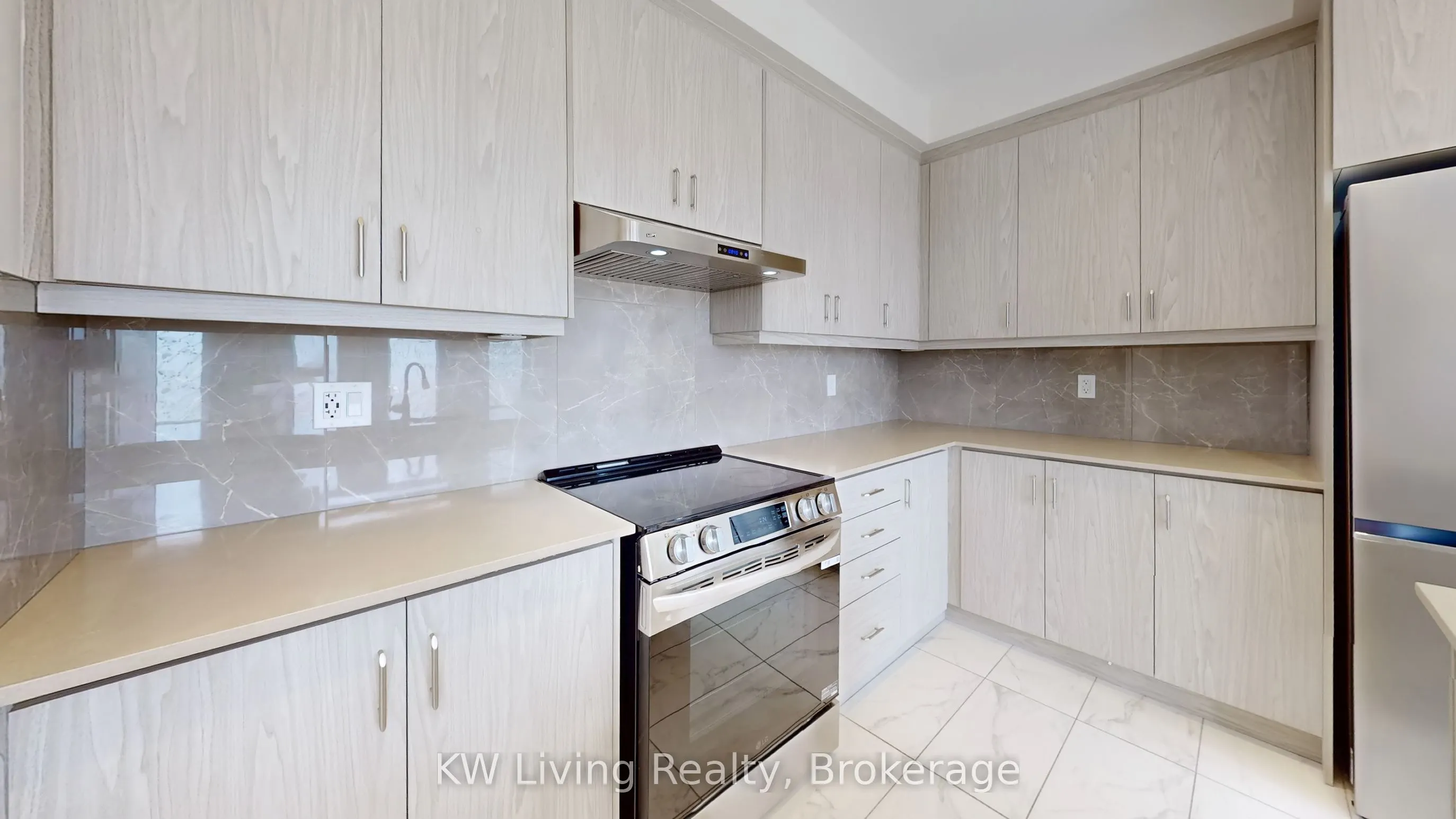 37 Kenneth Rogers Crescent
