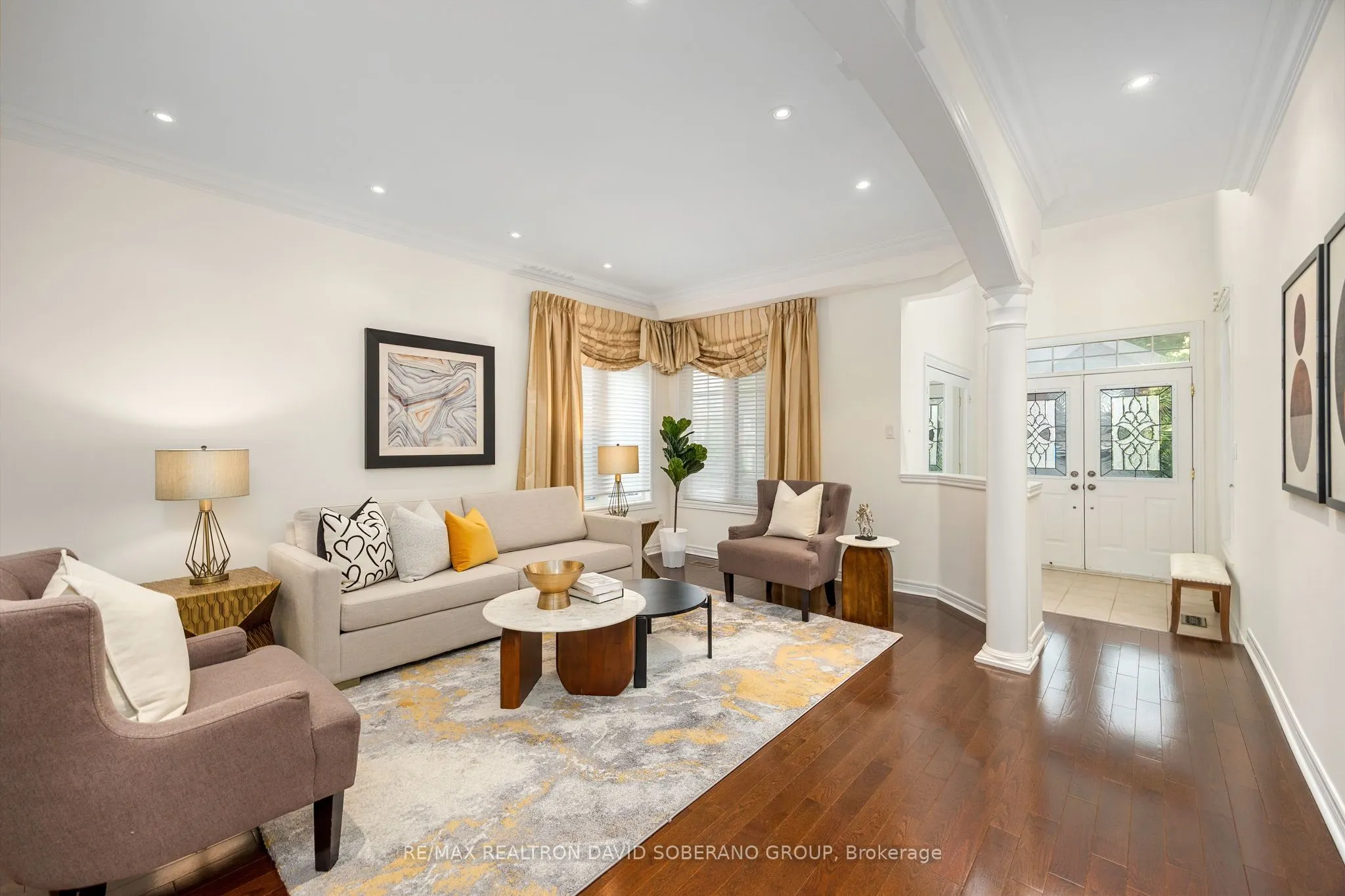 26 Chopin Boulevard