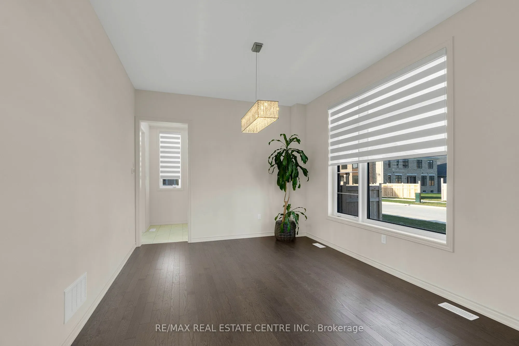 20 Magnolia Avenue