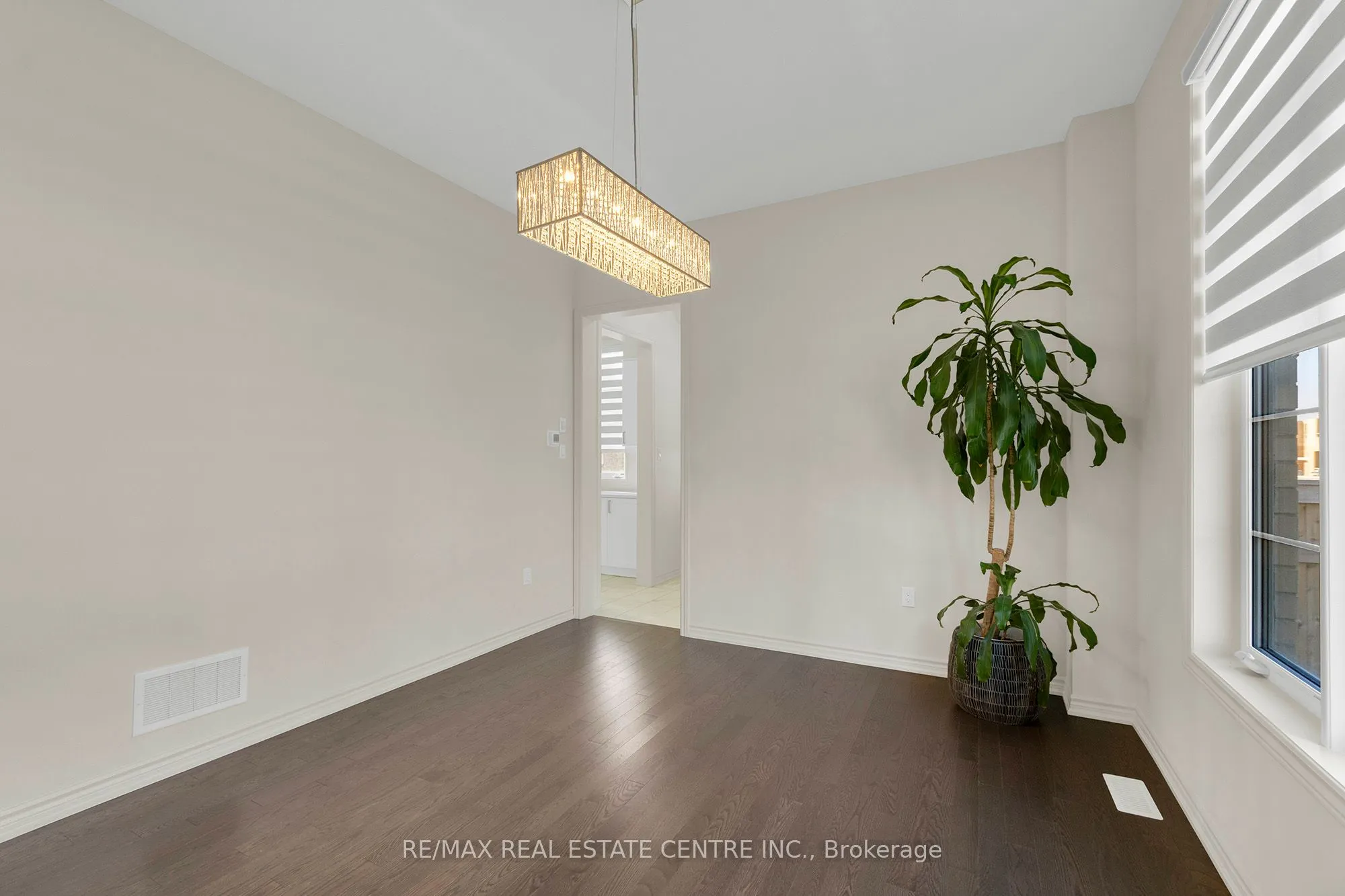 20 Magnolia Avenue
