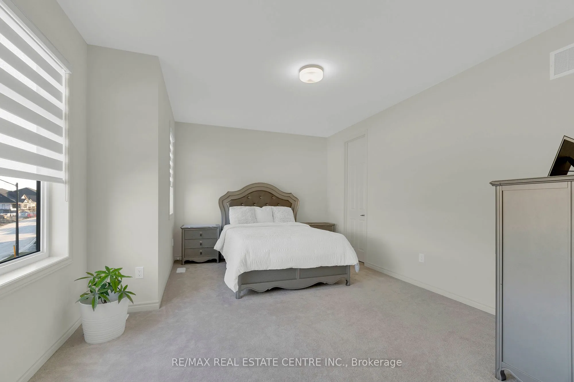 20 Magnolia Avenue