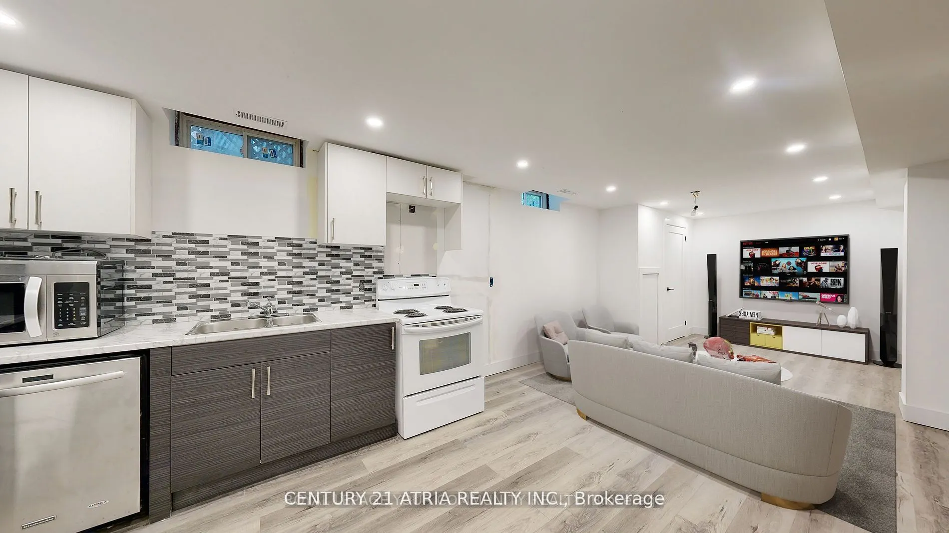 302 Buckingham Road, #BSMT