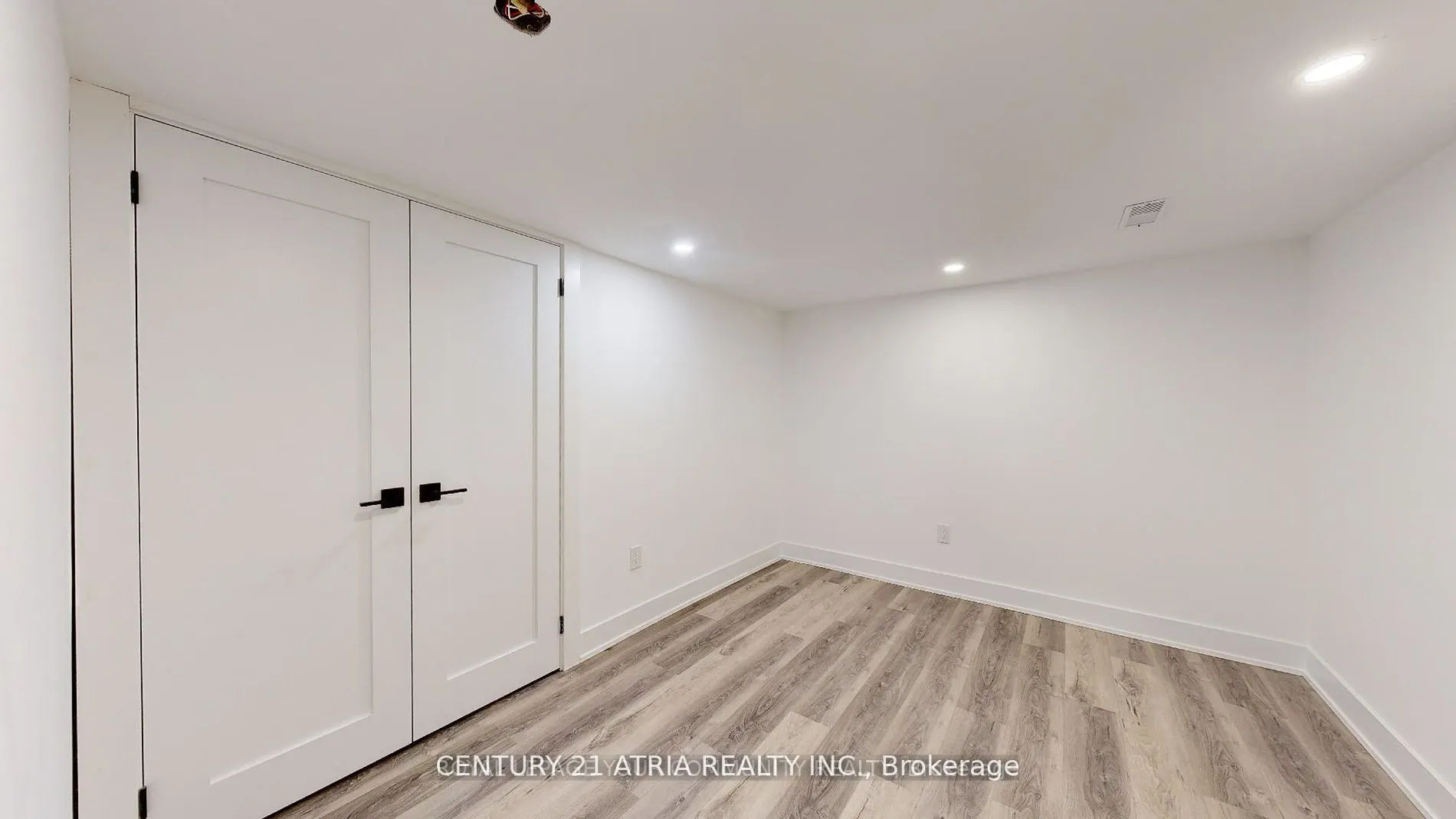 302 Buckingham Road, #BSMT