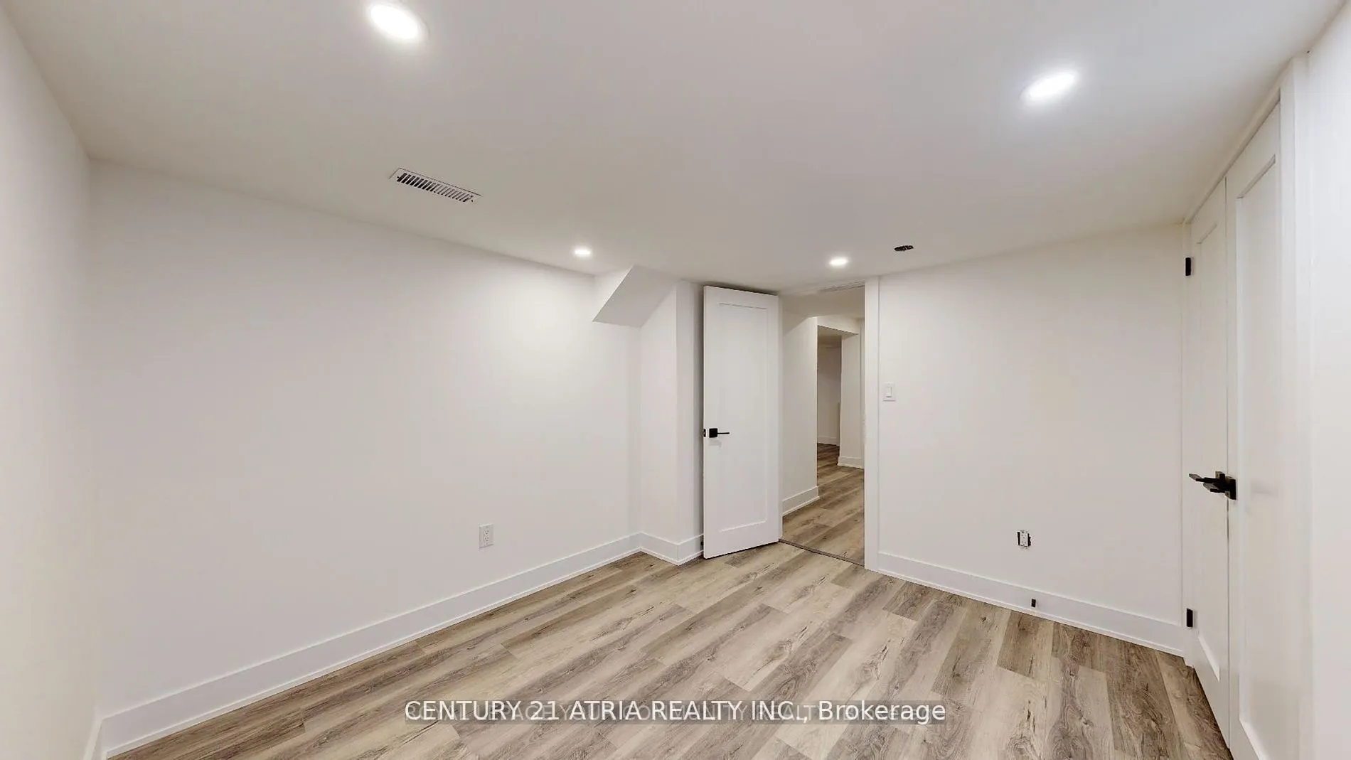 302 Buckingham Road, #BSMT