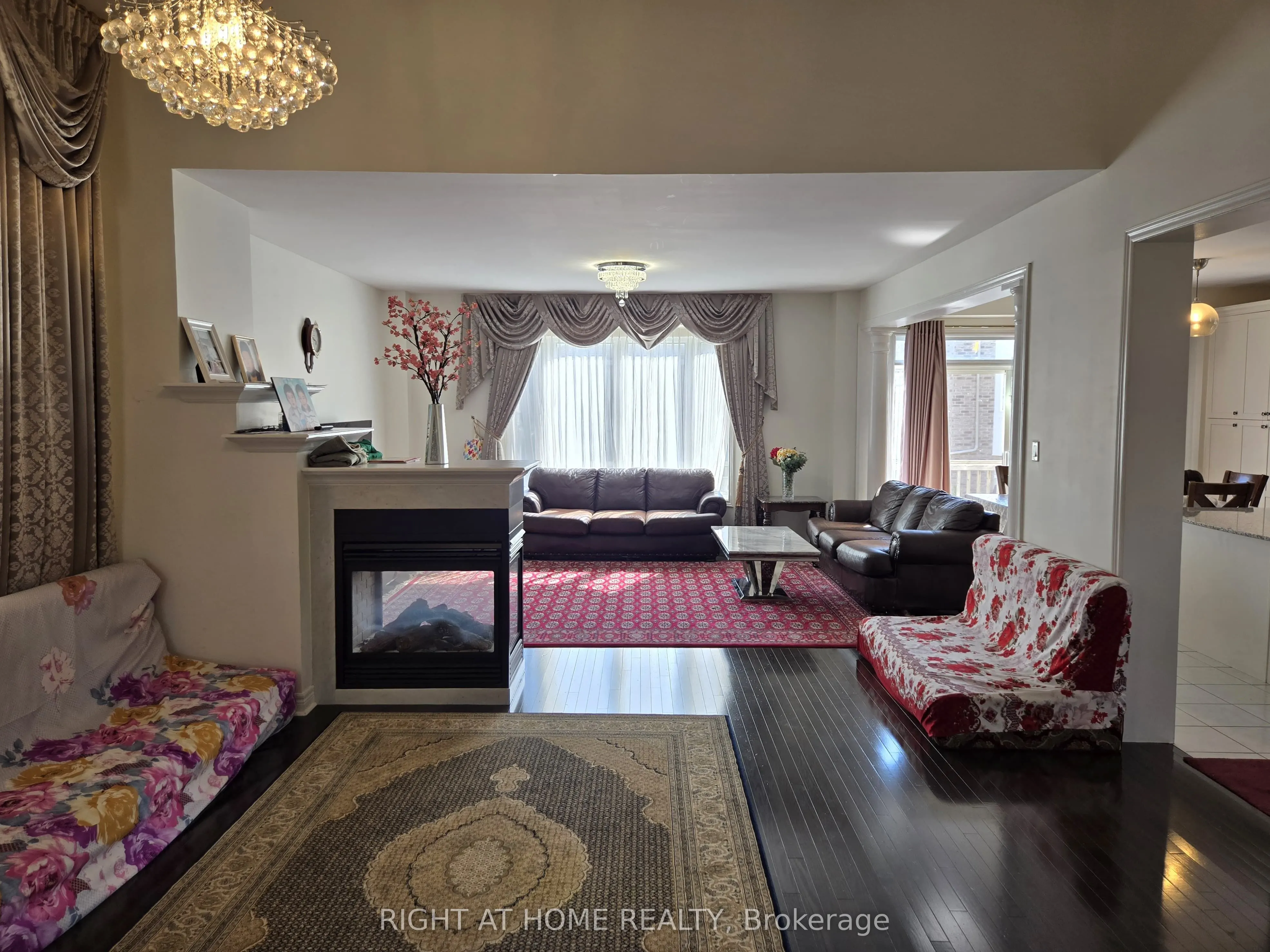 93 Oberfrick Avenue