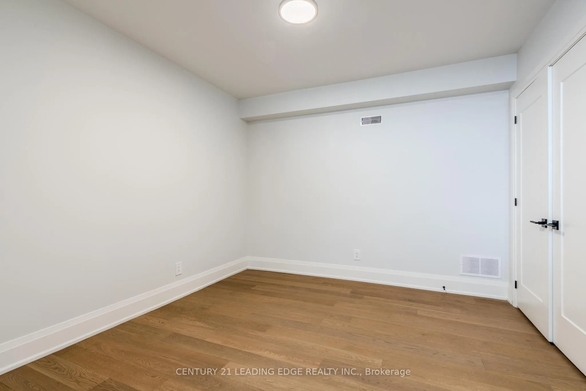 59 CHARLES Street, #10