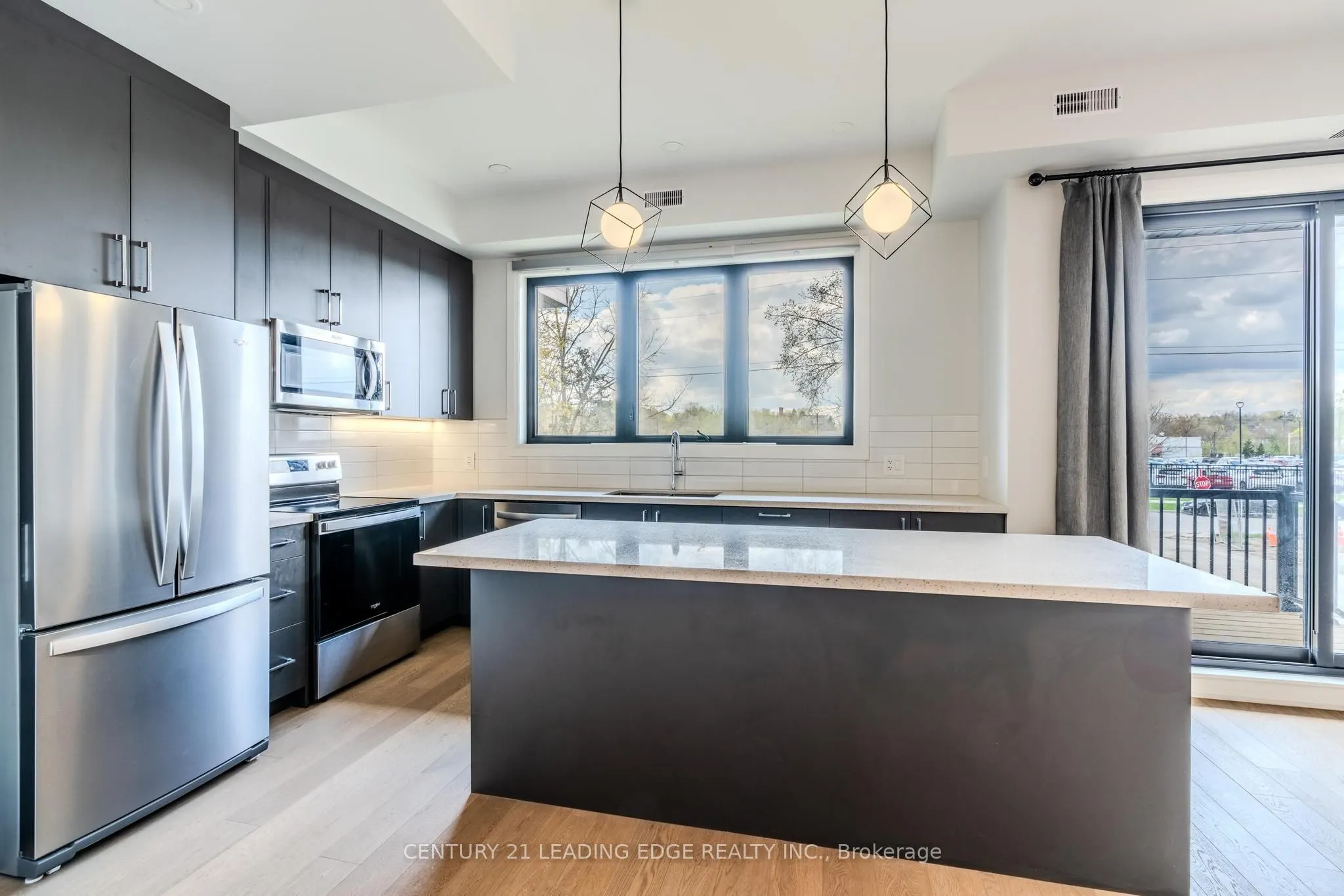 59 CHARLES Street, #10