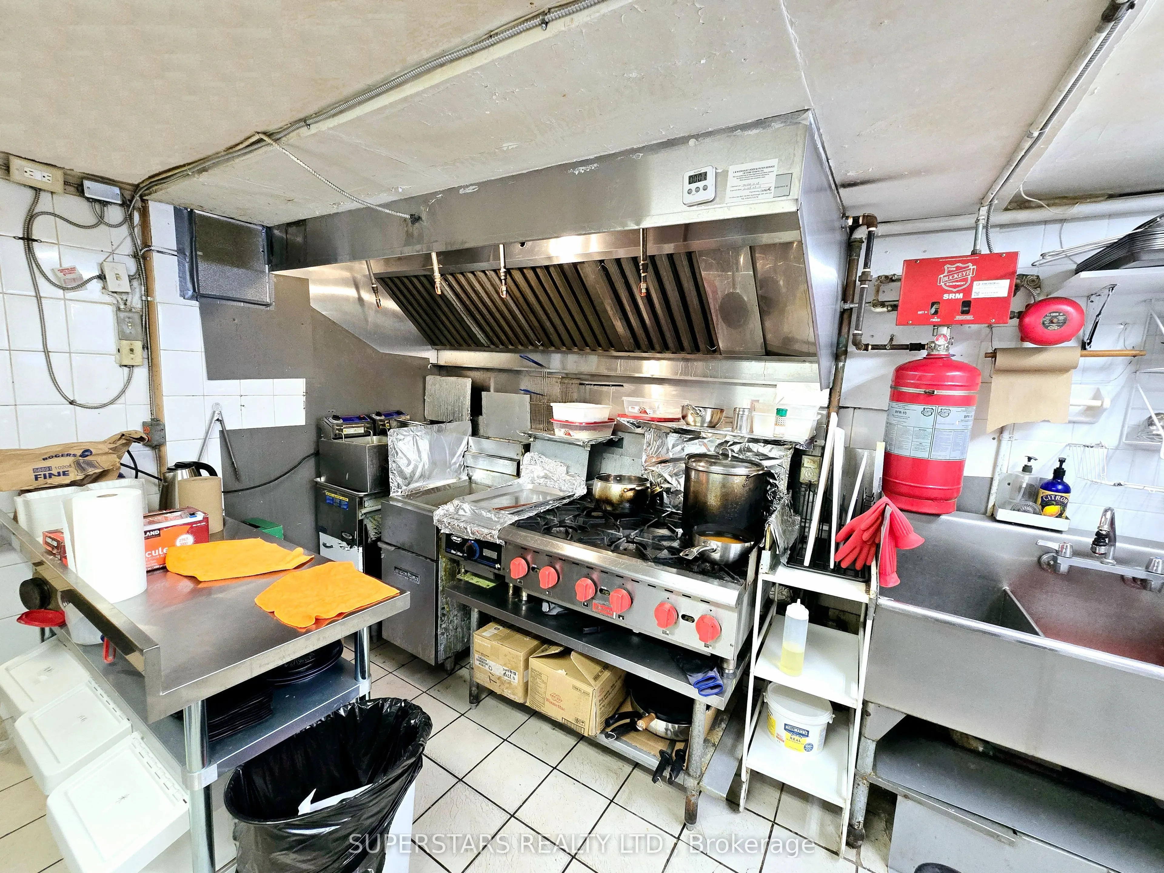 10231 Yonge Street, #Main